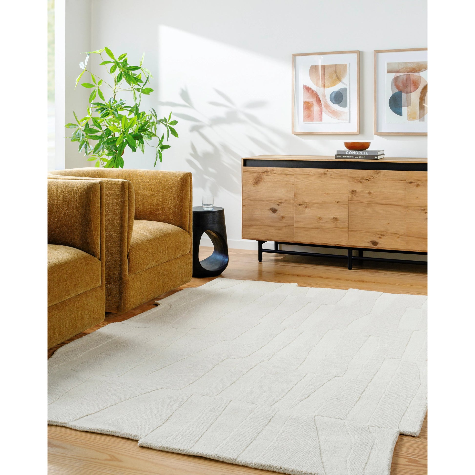 Mystique Rug - 530311 by Livabliss. Made from wool in a unique style.