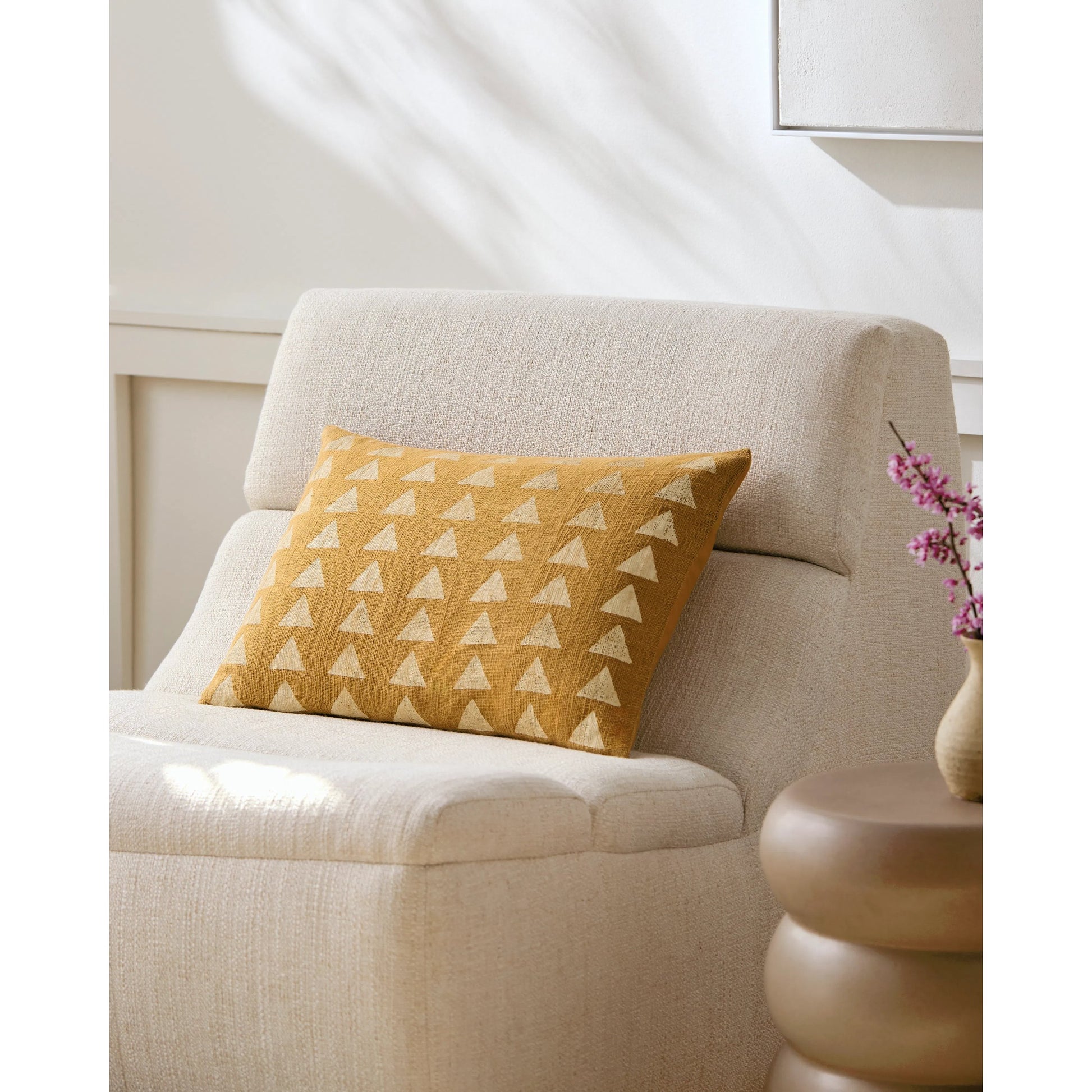 Malian Pillow - 29596 by Surya. Made from 100% cotton in a eclectic & global style.