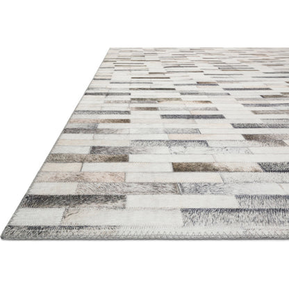 Maddox MAD-01 Rug by Loloi in ivory, gray. Made from 100% polyester in a modern style.