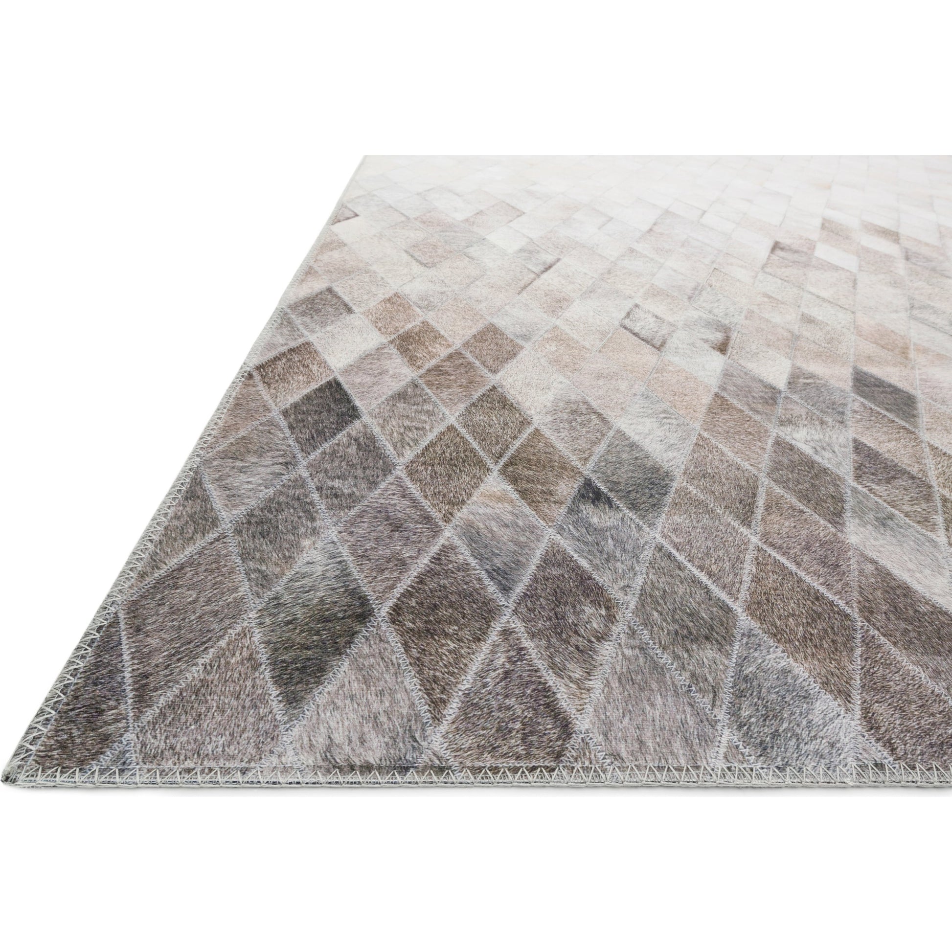 Maddox MAD-04 Rug by Loloi in sand, taupe. Made from 100% polyester in a modern style.