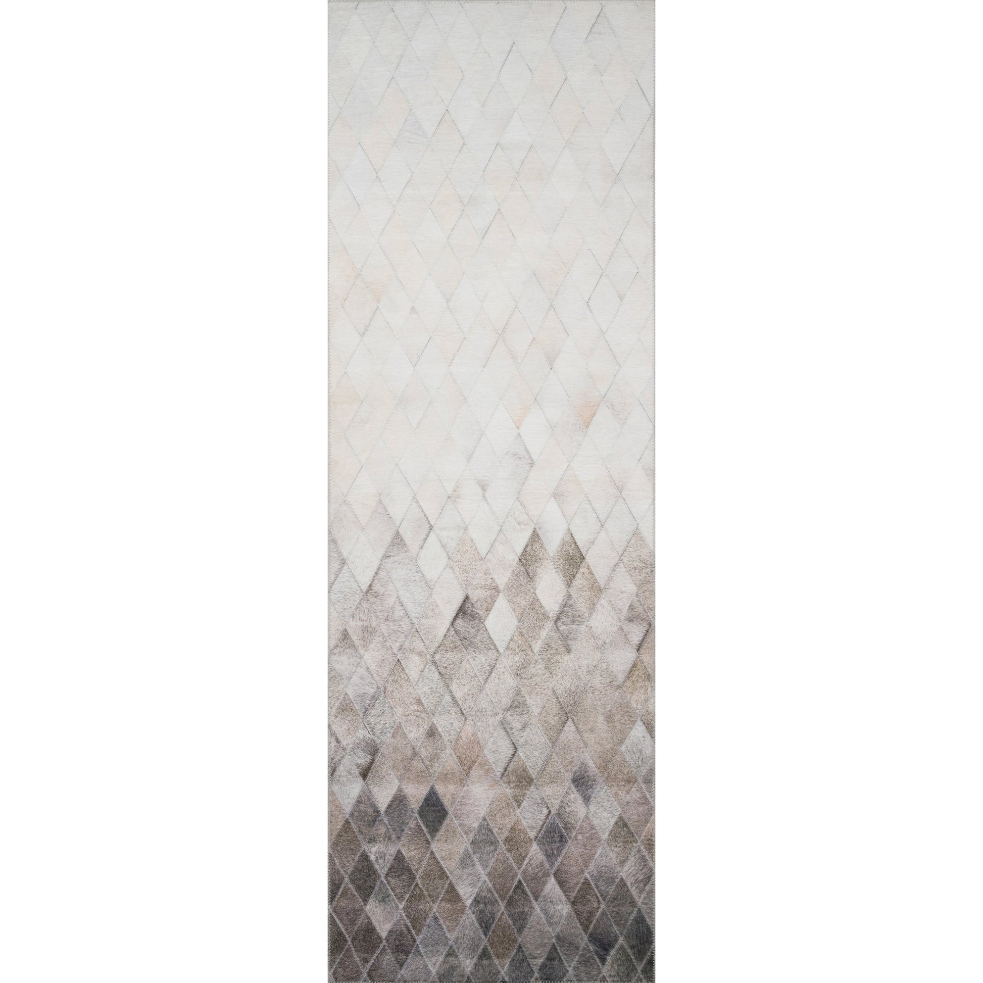 Maddox MAD-04 Rug by Loloi in sand, taupe. Made from 100% polyester in a modern style.