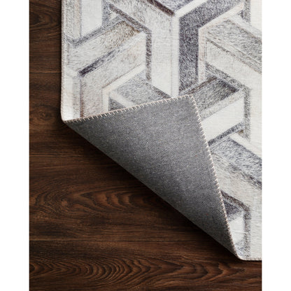 Maddox MAD-05 Rug by Loloi in silver, ivory. Made from 100% polyester in a modern style.