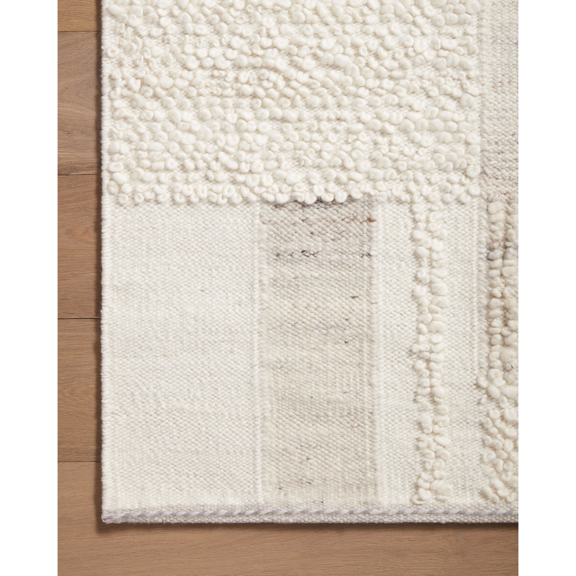 Manfred MAN-01 Rug by Loloi. Made from wool, cotton, polyester in a unique style.