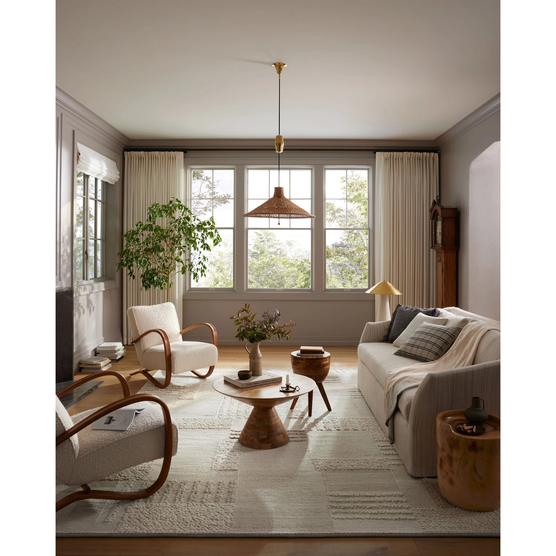 Manfred MAN-01 Rug by Loloi. Made from wool, cotton, polyester in a unique style.