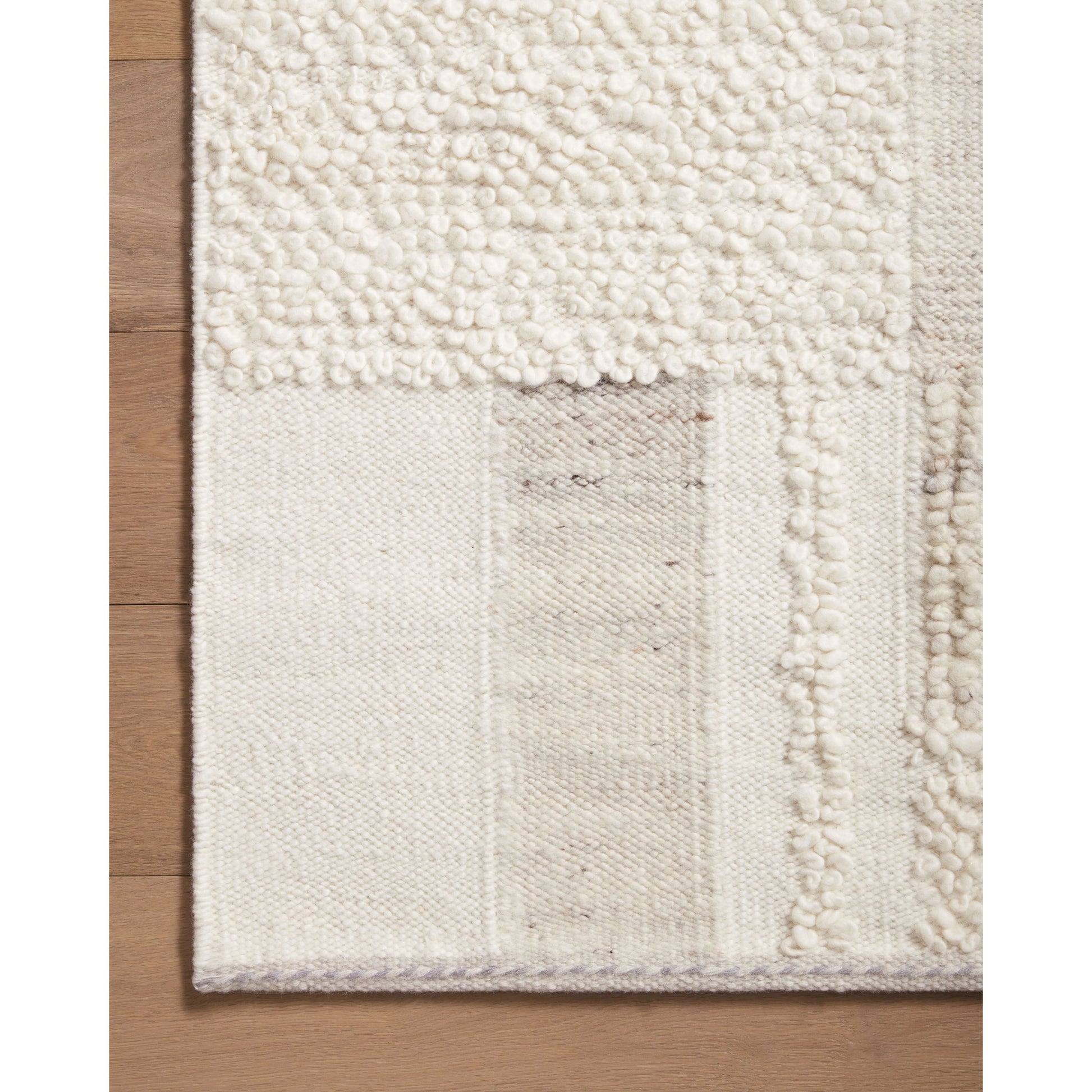 Manfred MAN-01 Rug by Loloi. Made from wool, cotton, polyester in a unique style.