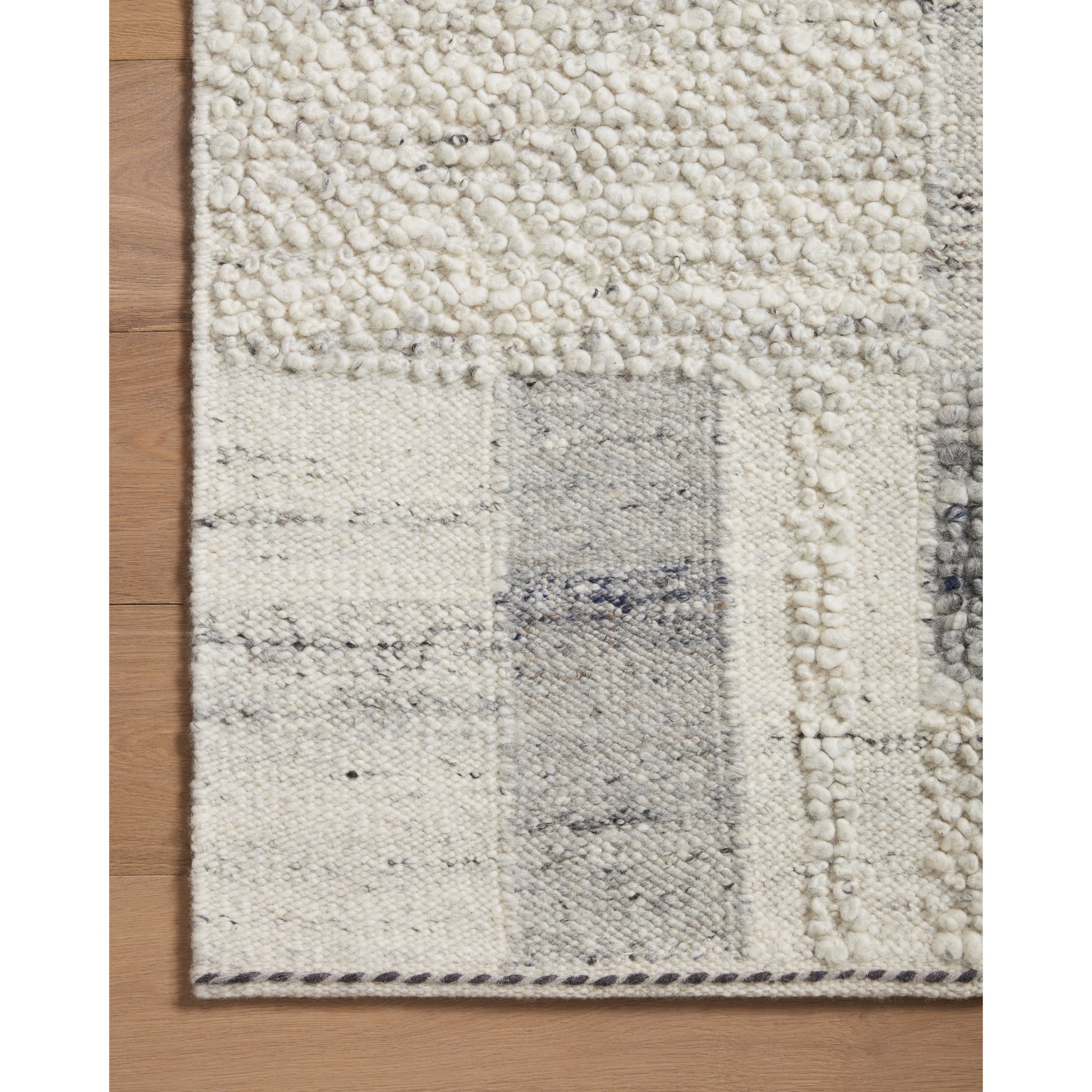 Manfred MAN-01 Rug by Loloi. Made from wool, cotton, polyester in a unique style.