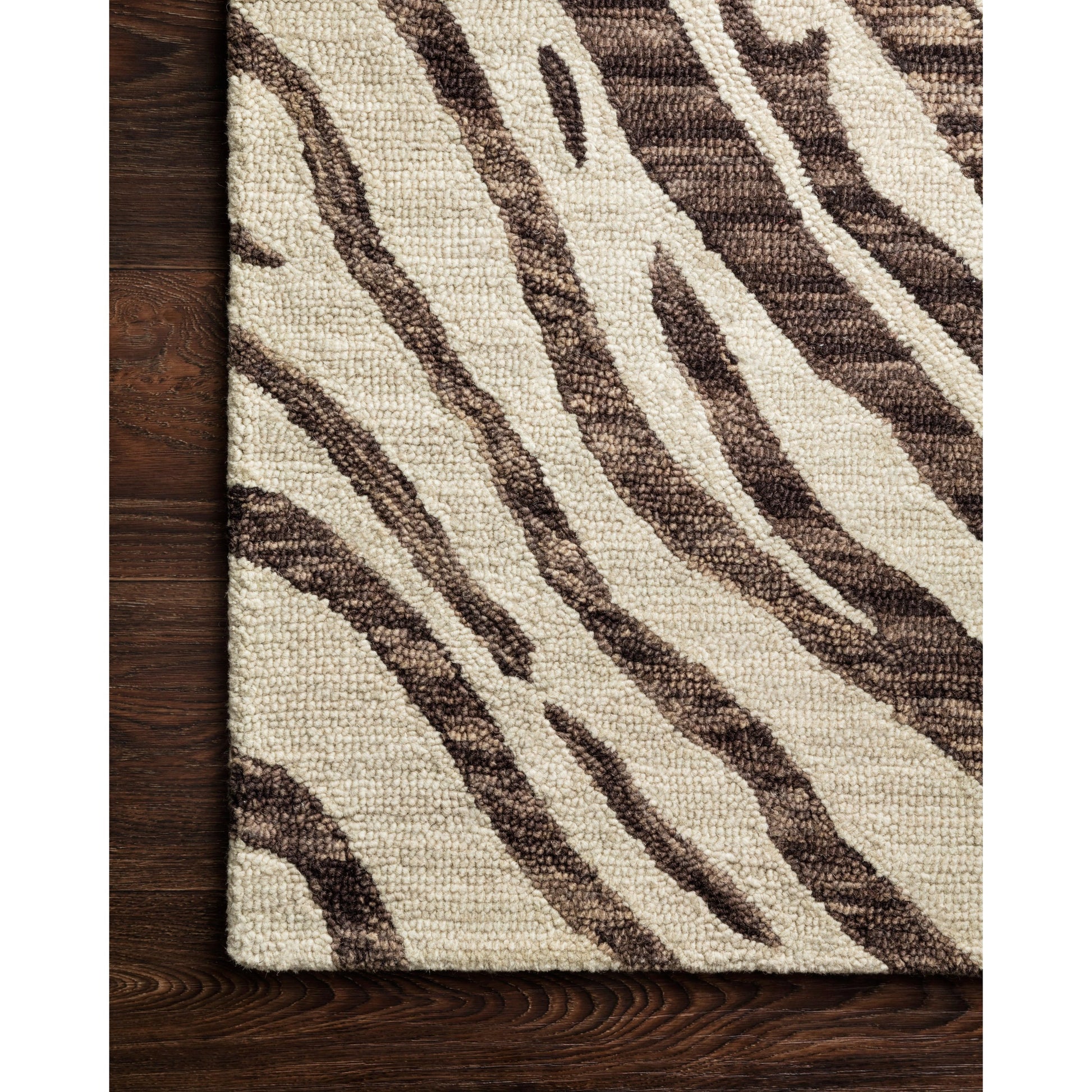 Masai MAS-01 Rug by Loloi. Made from 100% wool in a modern style.