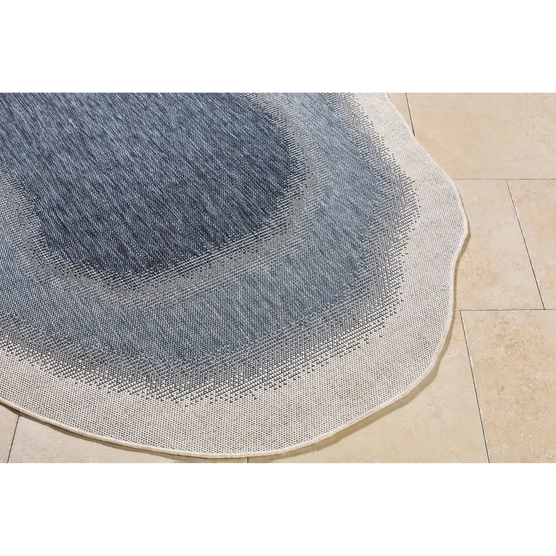 Miami Beach MBH-2315 Indoor/Outdoor Rug by Livabliss. Made from polypropylene in a unique style.