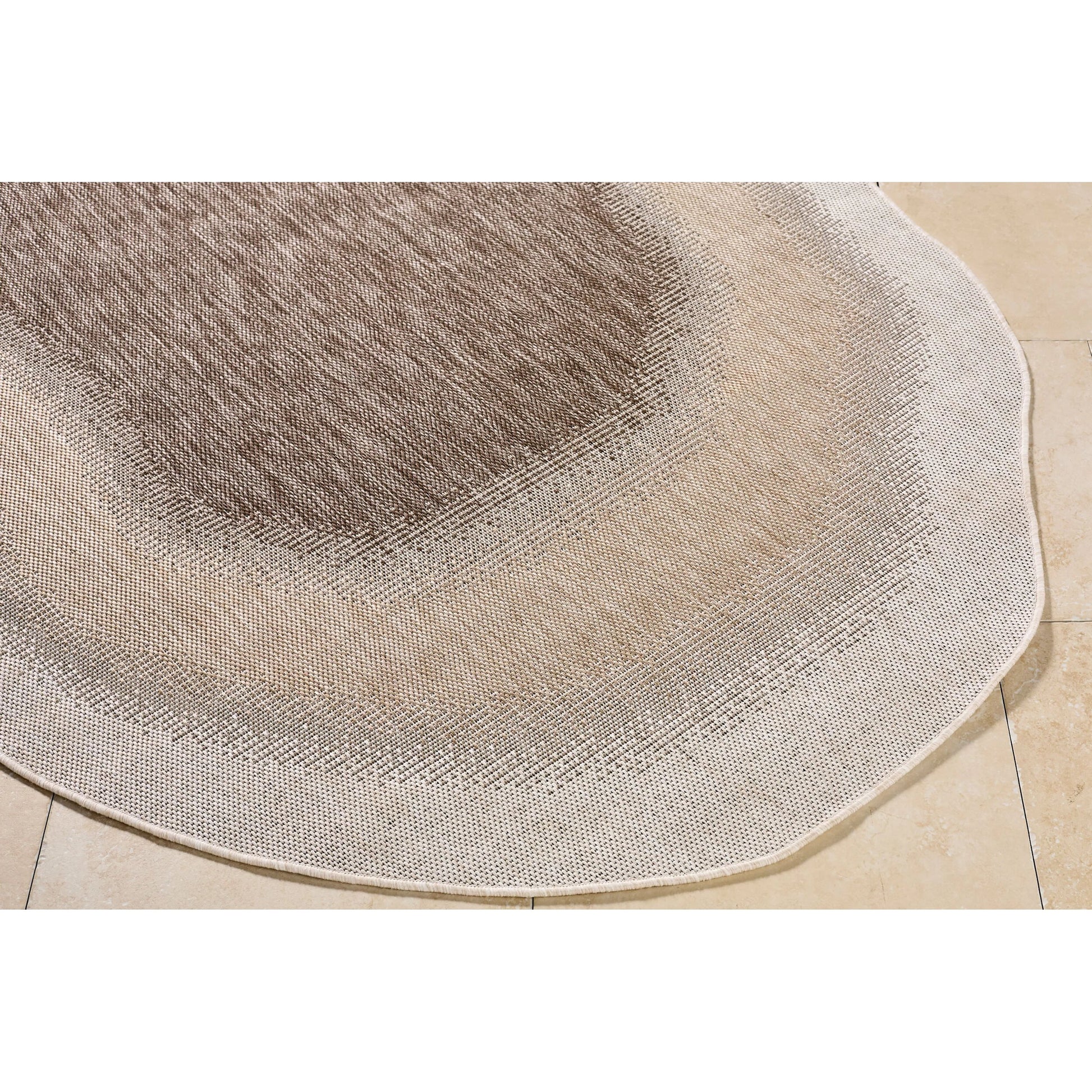 Miami Beach MBH-2315 Indoor/Outdoor Rug by Livabliss. Made from polypropylene in a unique style.