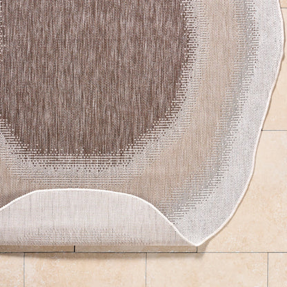 Miami Beach MBH-2315 Indoor/Outdoor Rug by Livabliss. Made from polypropylene in a unique style.
