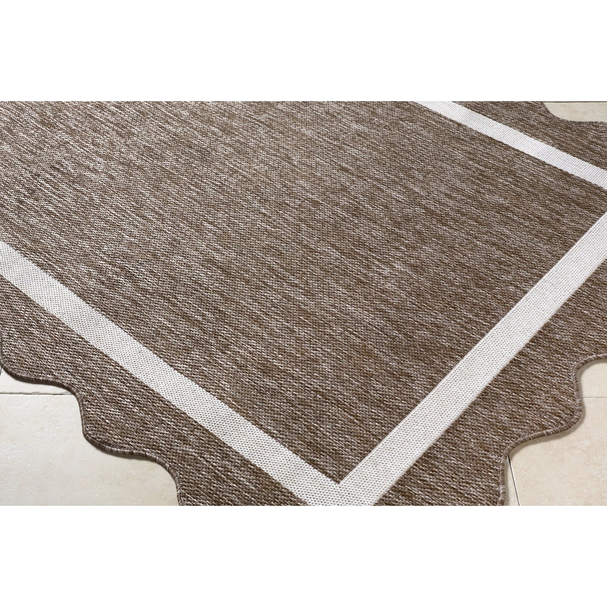 Miami Beach MBH-2319 Indoor/Outdoor Rug by Livabliss. Made from polypropylene in a unique style.
