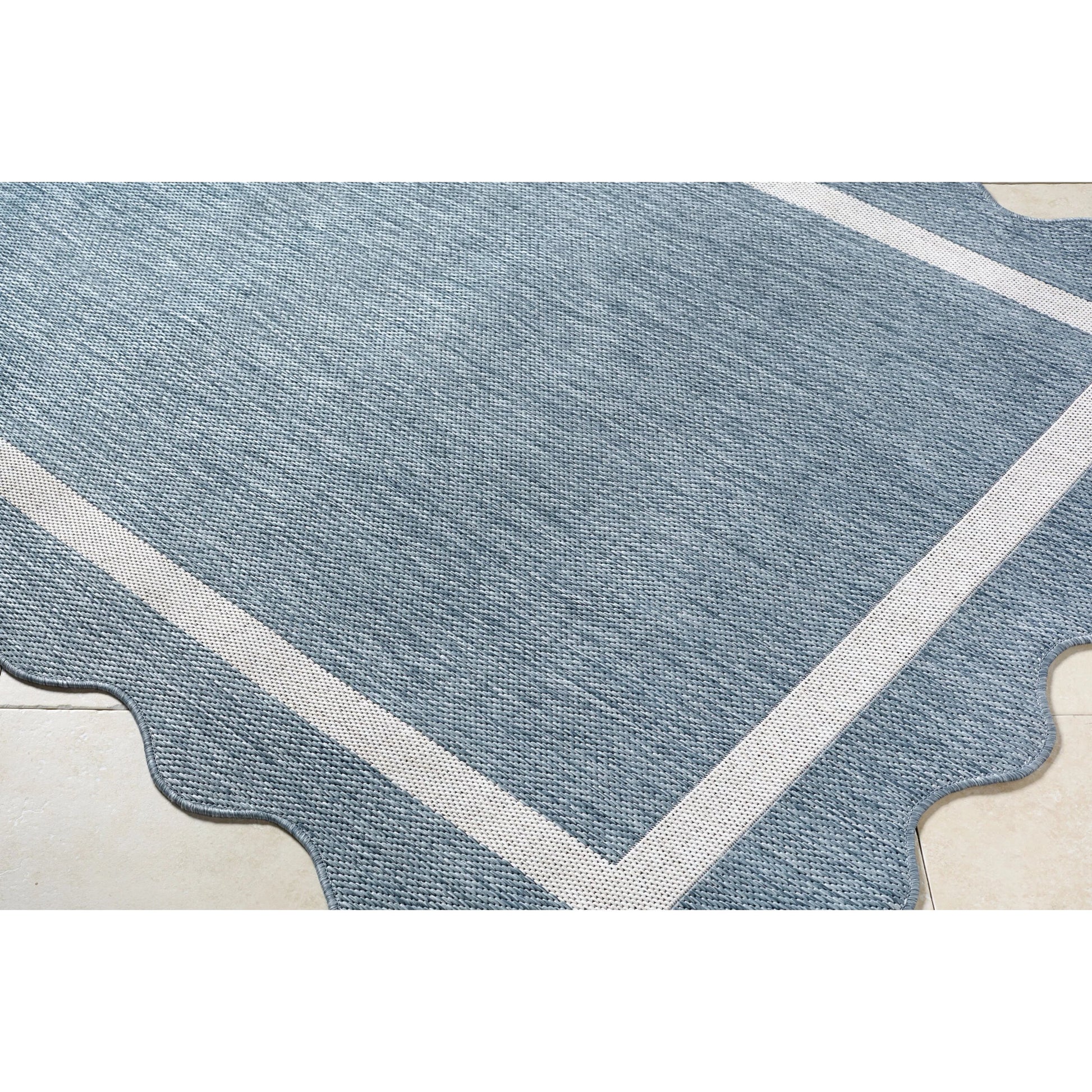 Miami Beach MBH-2319 Indoor/Outdoor Rug by Livabliss. Made from polypropylene in a unique style.