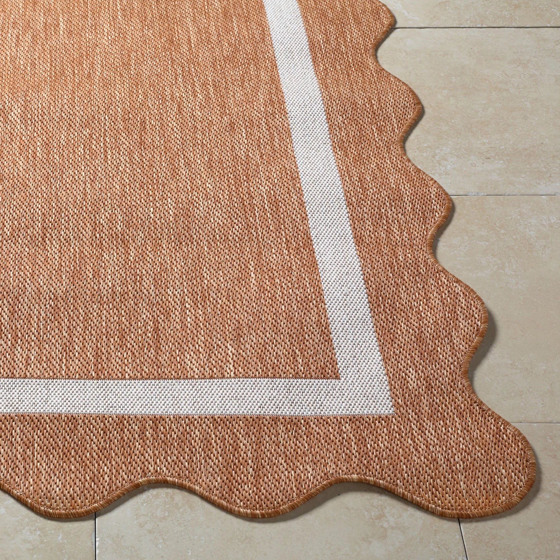 Miami Beach MBH-2319 Indoor/Outdoor Rug by Livabliss. Made from polypropylene in a unique style.
