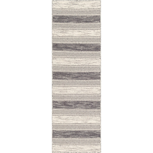 Mardin Rug by Livabliss. Made from 100% wool in a unique style.