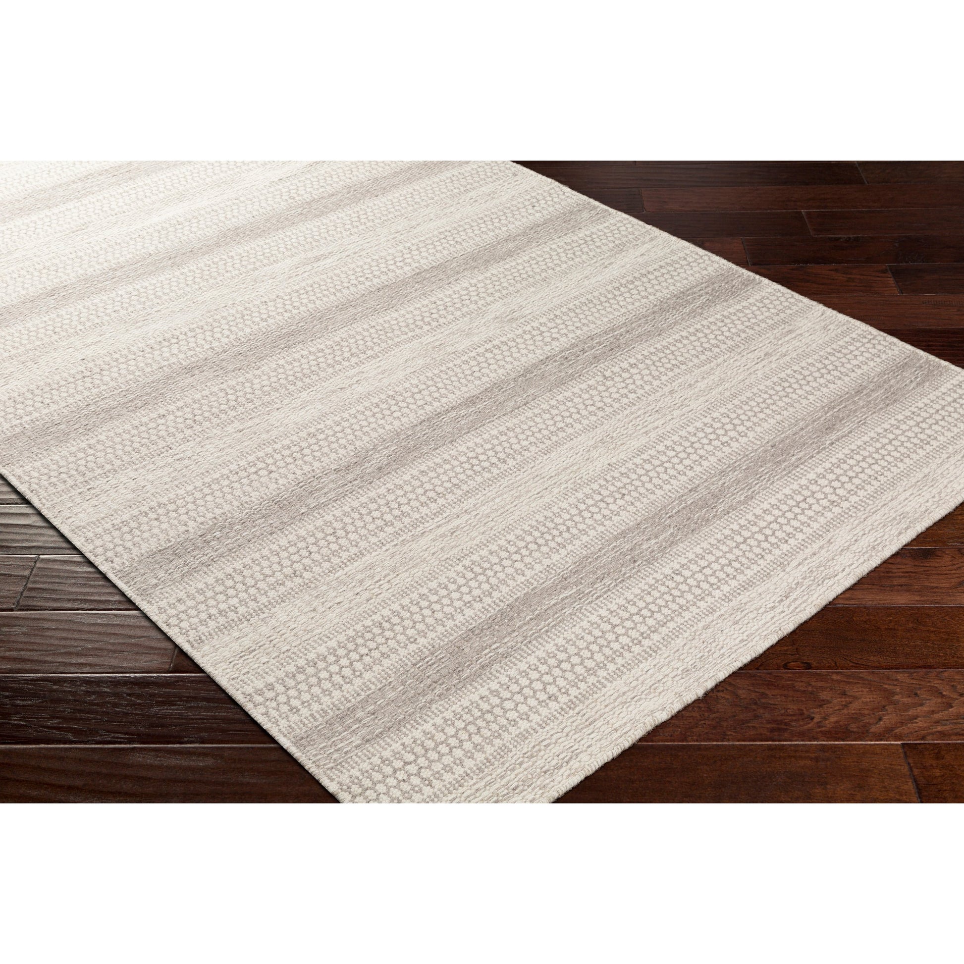 Mardin Rug by Livabliss. Made from 100% wool in a unique style.