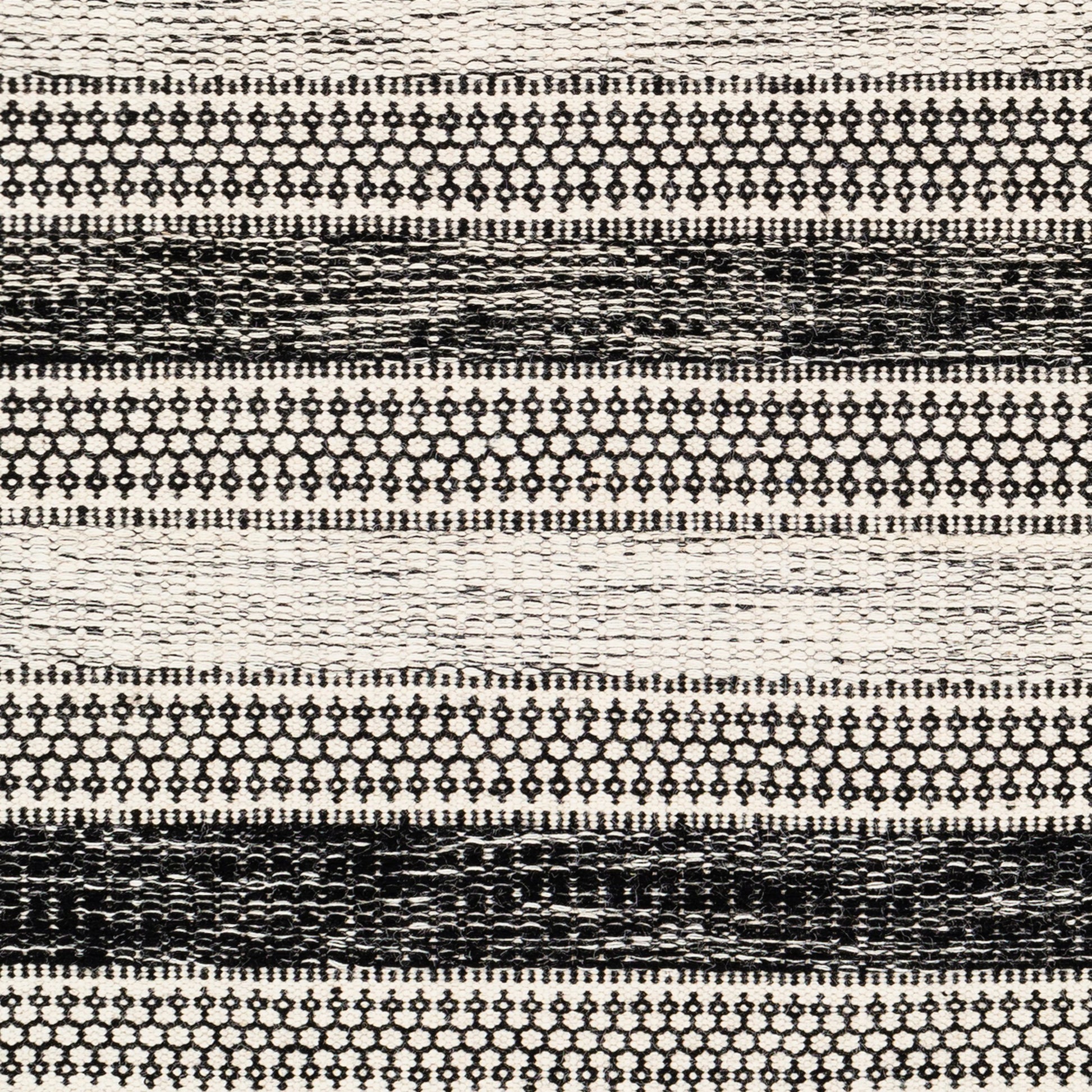 Mardin Rug by Livabliss. Made from 100% wool in a unique style.
