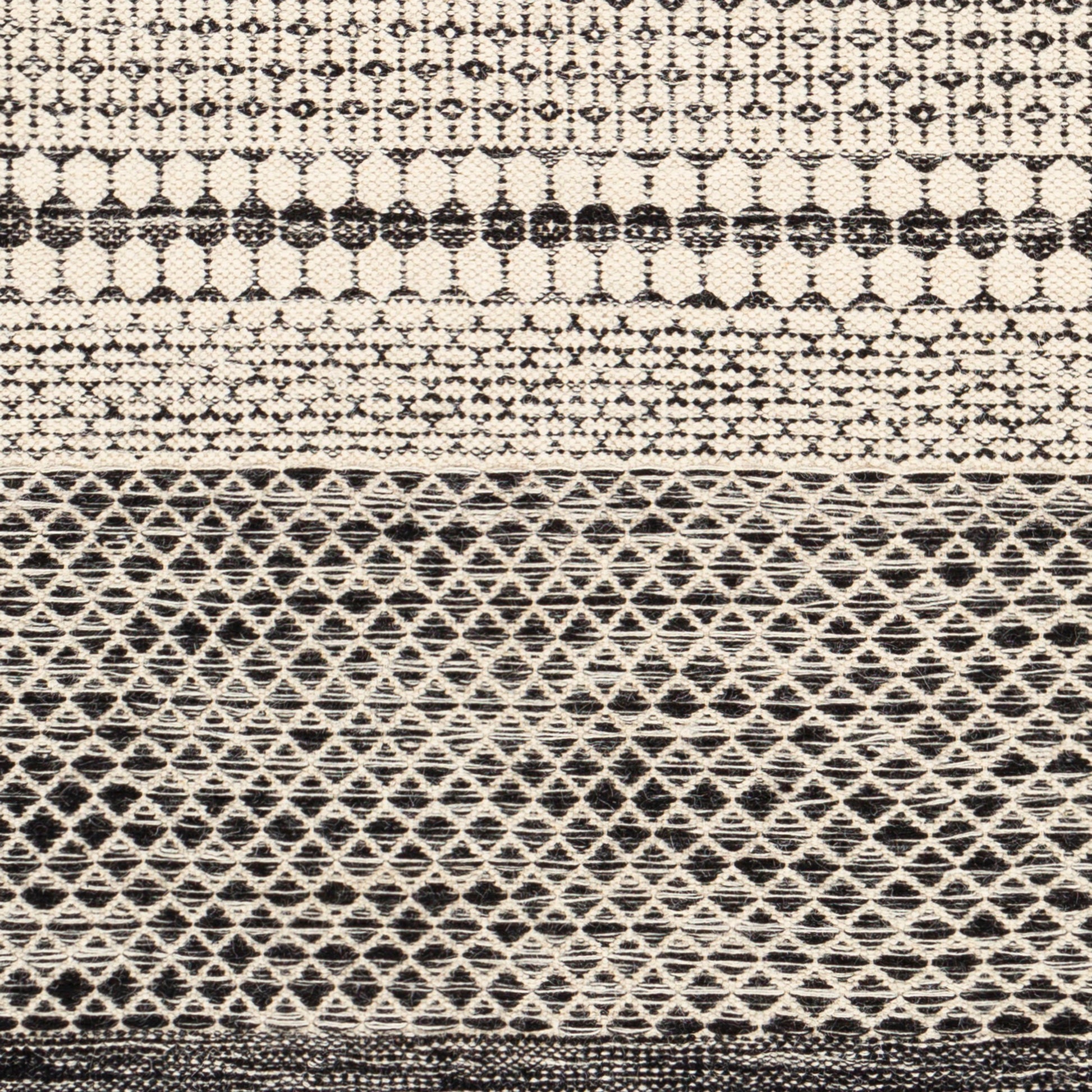 Mardin Rug - 25956 by Livabliss. Made from 100% wool in a unique style.