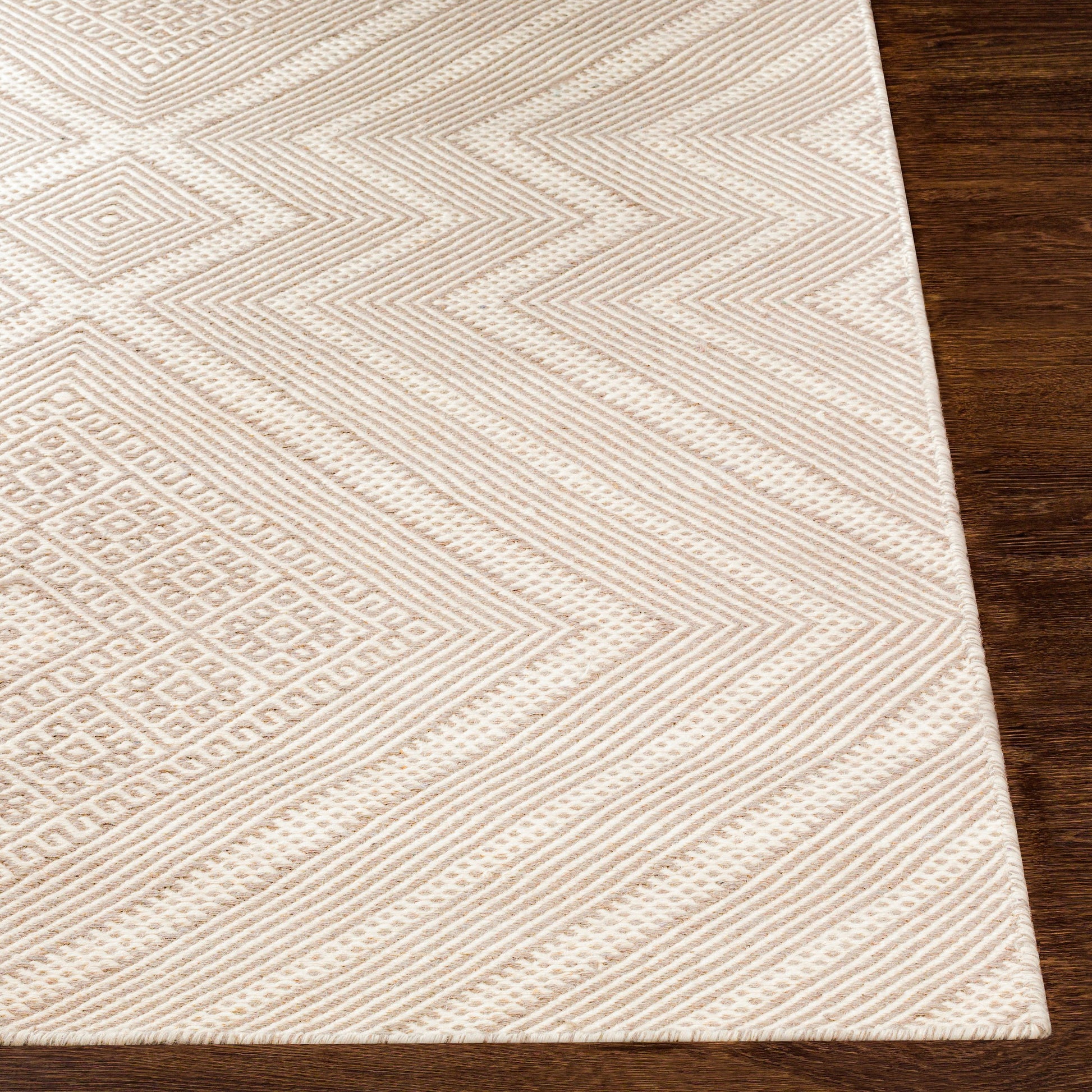 Mardin Rug - 29485 by Surya. Made from 100% wool in a unique style.