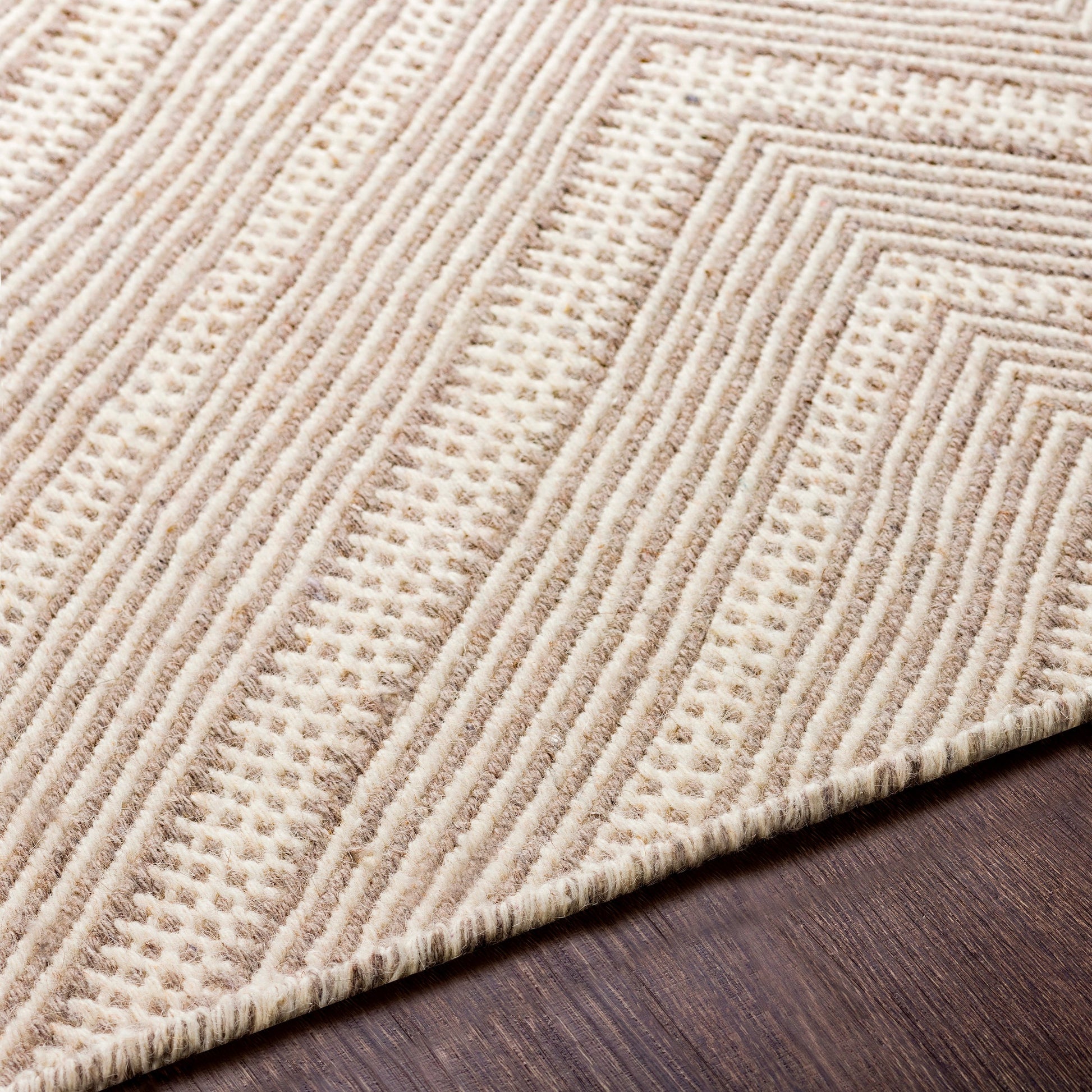 Mardin Rug - 29485 by Surya. Made from 100% wool in a unique style.