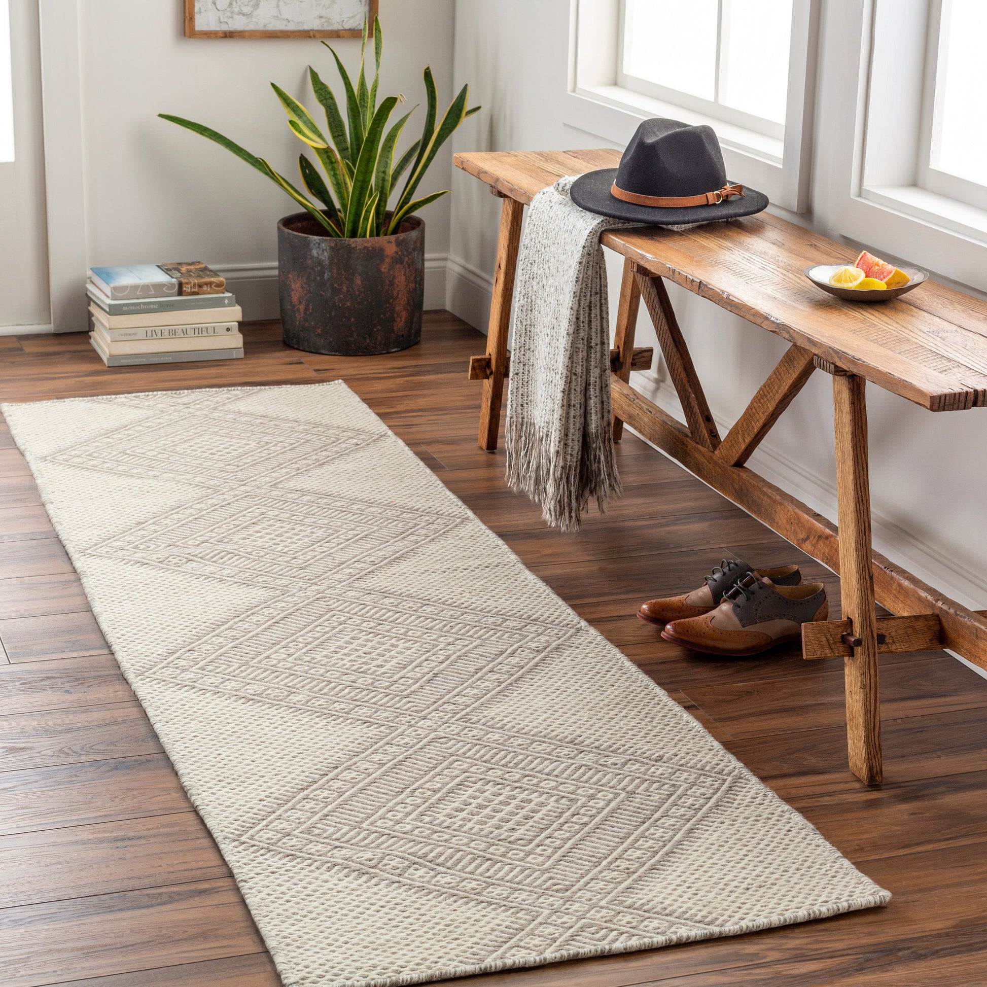 Mardin Rug - 29486 by Surya. Made from 100% wool in a unique style.