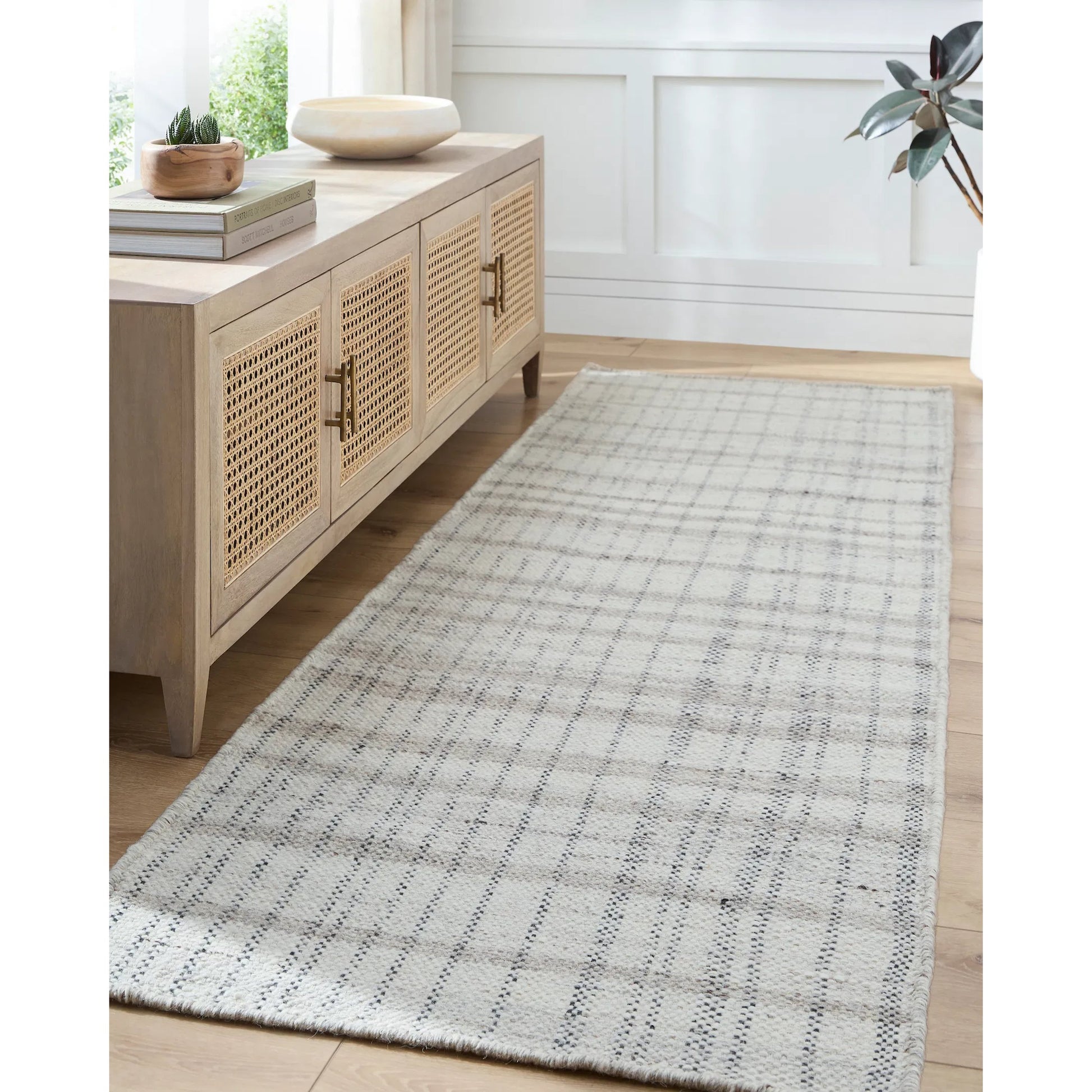 Mardin Rug - 477800 by Livabliss. Made from face: 100% wool in a unique style.