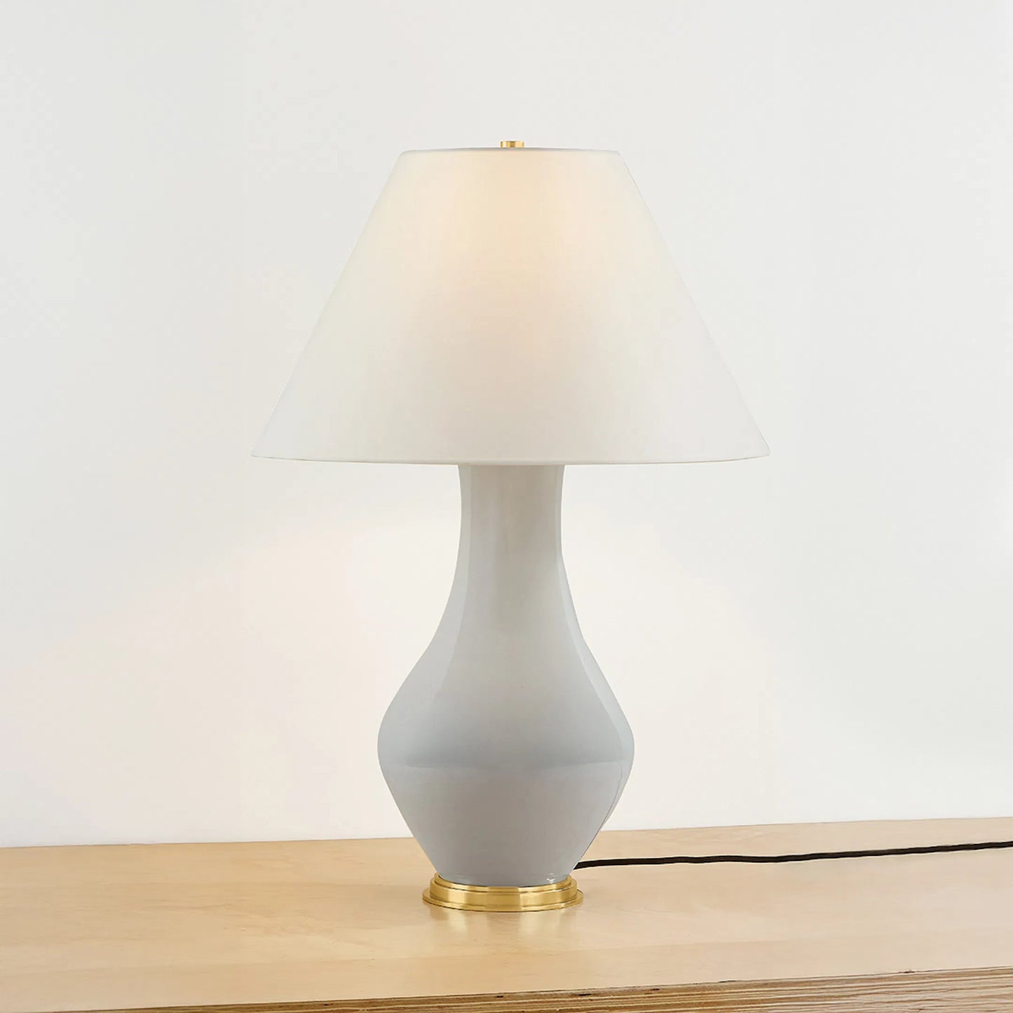 004 SI-2374310 | Additional Silo | Hanslope Table Lamp by Hudson Valley in aged brass, ceramic french muslin. Made from ceramic in a unique style.