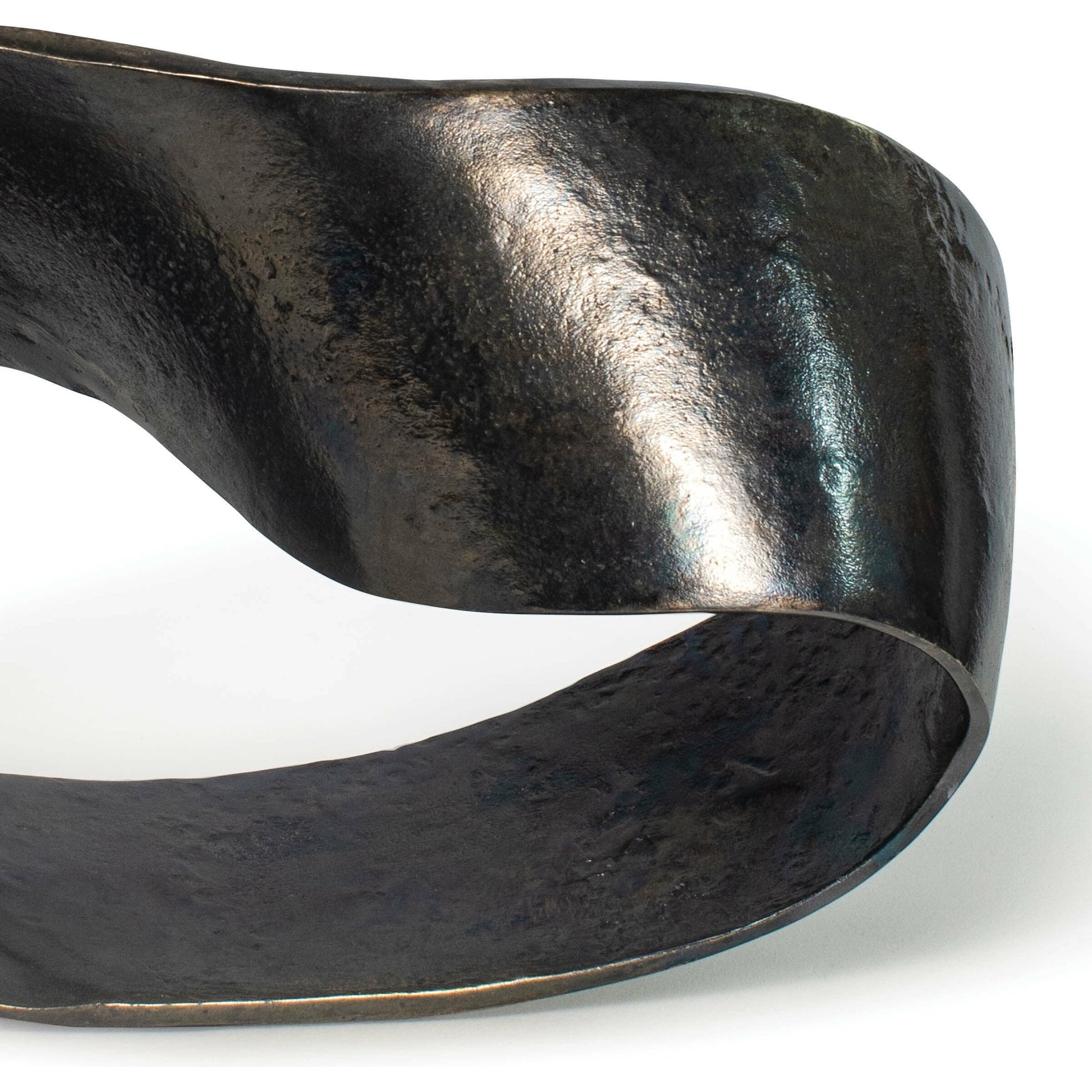 Dex Object by Regina Andrew. Made from aluminum in a modern style.