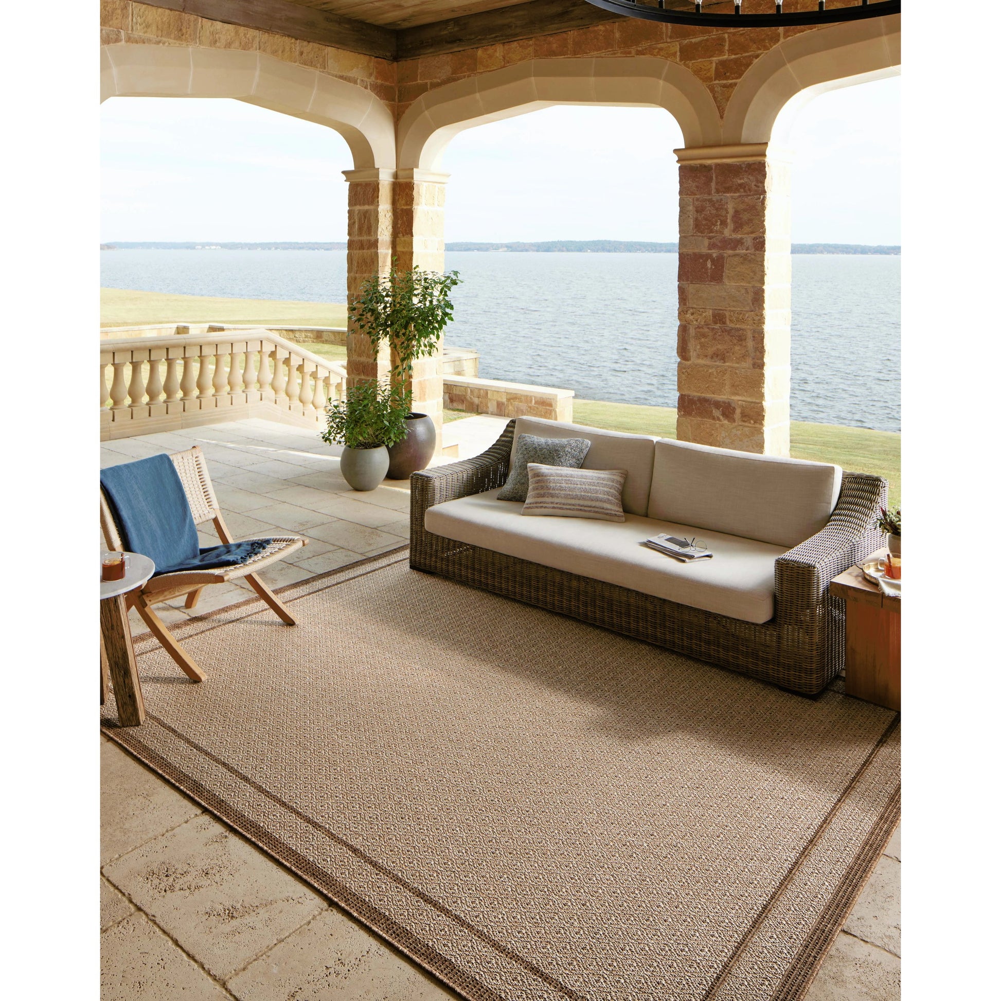 Merrick MER-05 Rug by Loloi II in chestnut, oatmeal. Made from 100% polypropylene in a unique style.