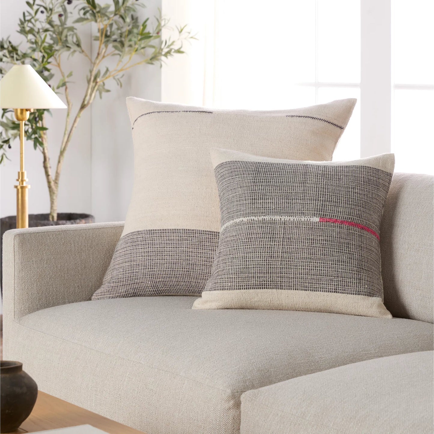 004 SI-2123663,SI-2123664 | Lifestyle | Margosa MGP13 Pillow by Jaipur Living in natural, gray. Made from 100% cotton in a modern style.