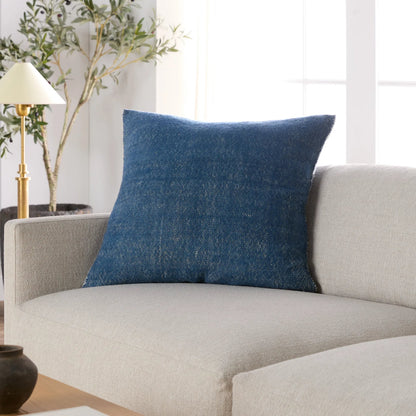 Margosa MGP23 Pillow by Jaipur Living. Made from 100% wool in a modern style.