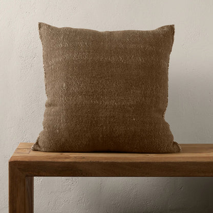 Margosa MGP23 Pillow by Jaipur Living. Made from 100% wool in a modern style.