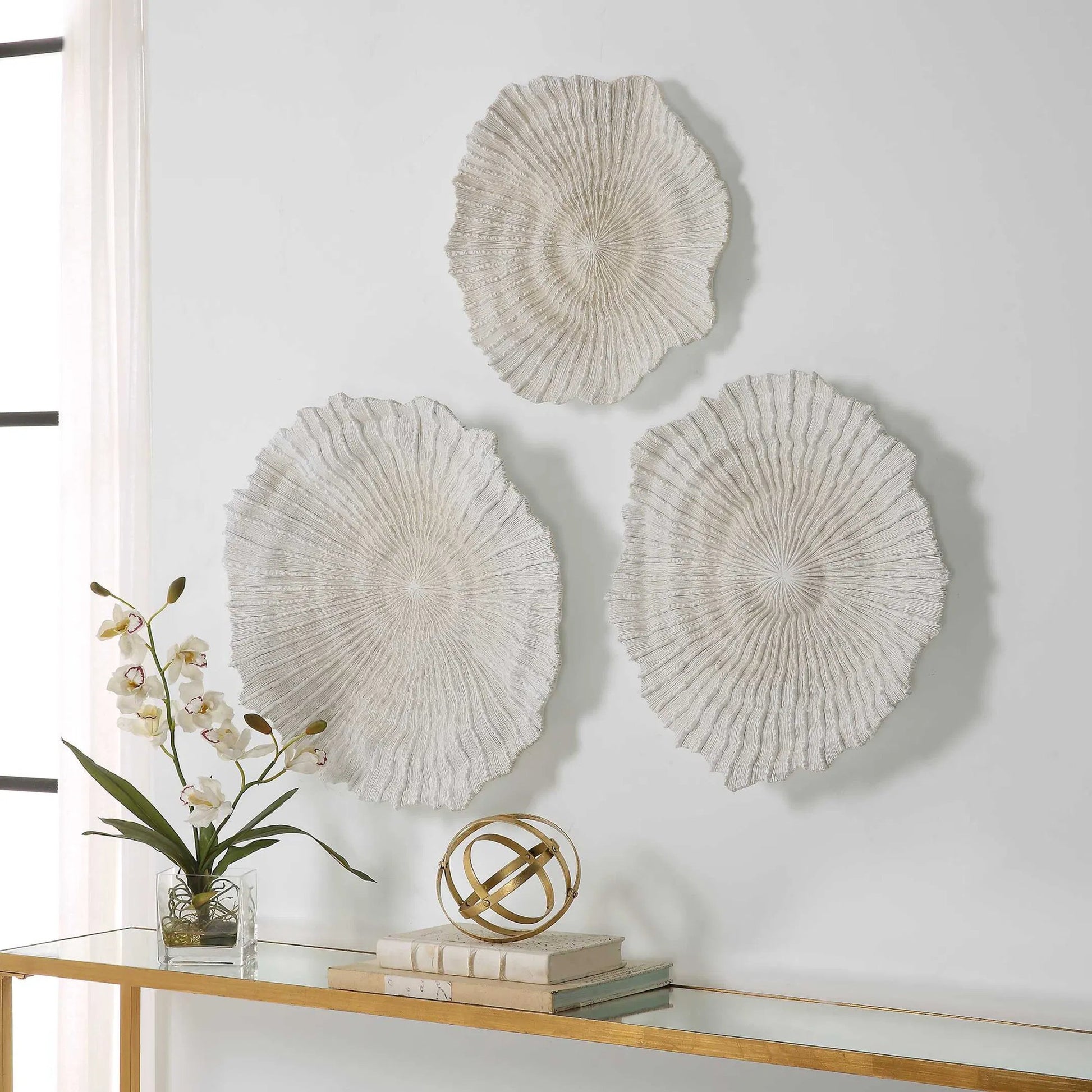 Ocean Gems Wall Decor by Uttermost. Made from polyresin in a modern style.