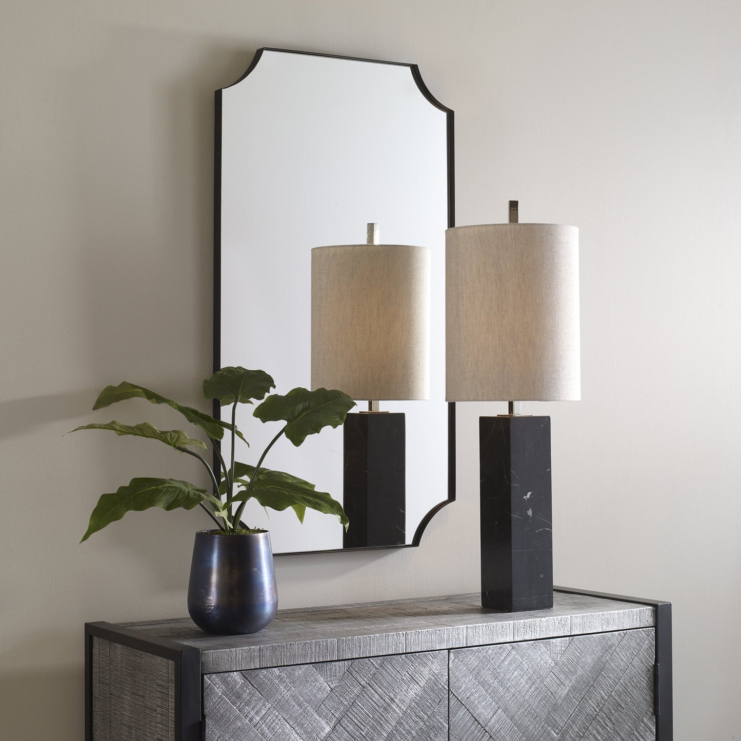 003 SI-1750276 | Lifestyle | Lennox Scalloped Corner Mirror by Uttermost. Made from unique in a transitional style.