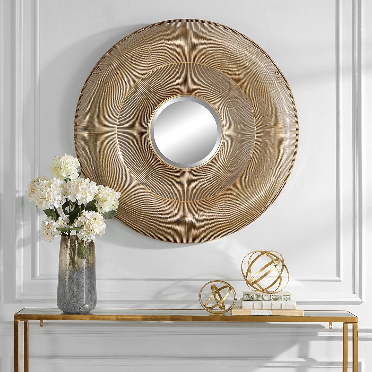 007 SI-1981183 | Lifestyle | Bauble Round Mirror by Uttermost in antique gold. Made from iron, mirror, mdf in a coastal style.