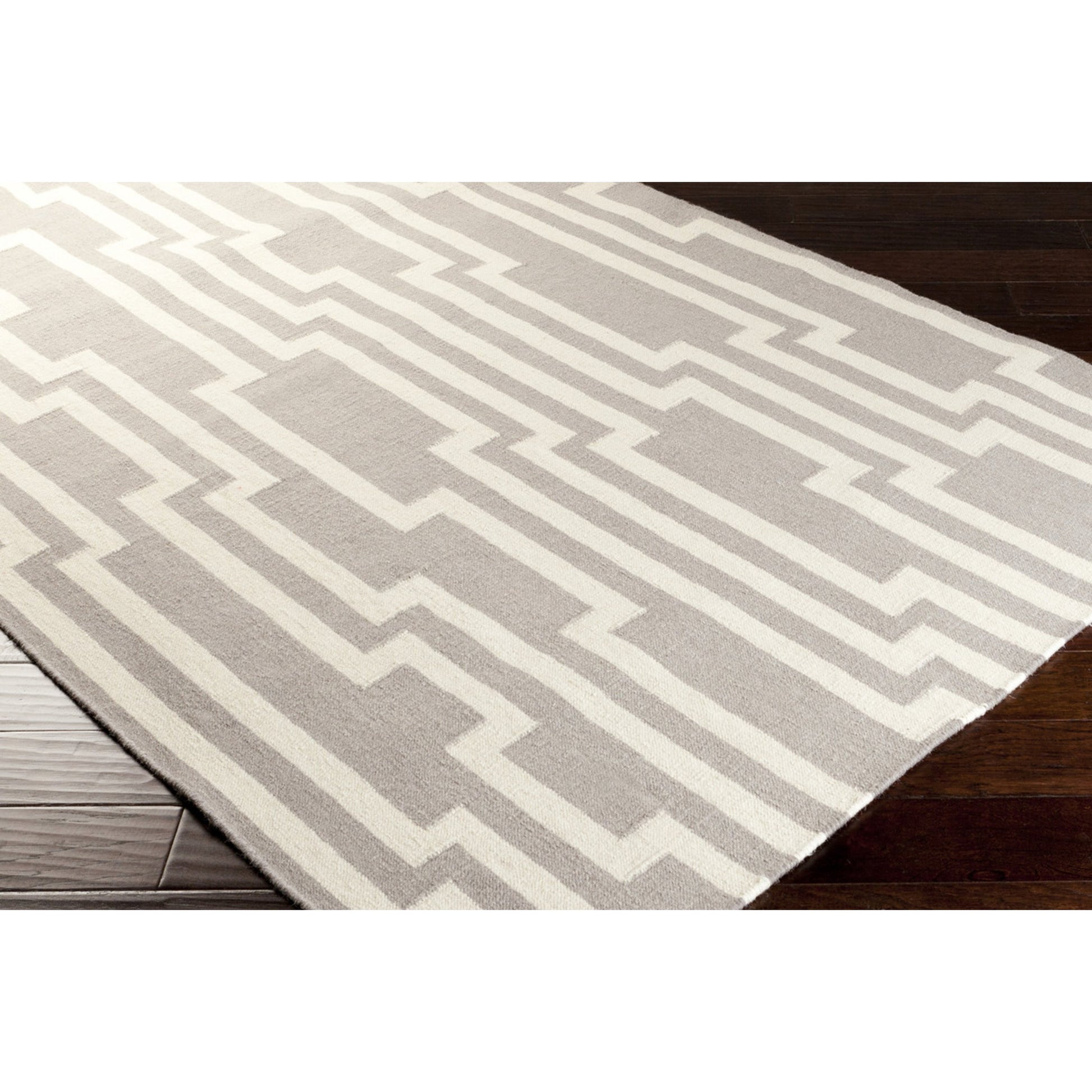 Market Place Rug - 731 by Surya. Made from 100% wool in a unique style.