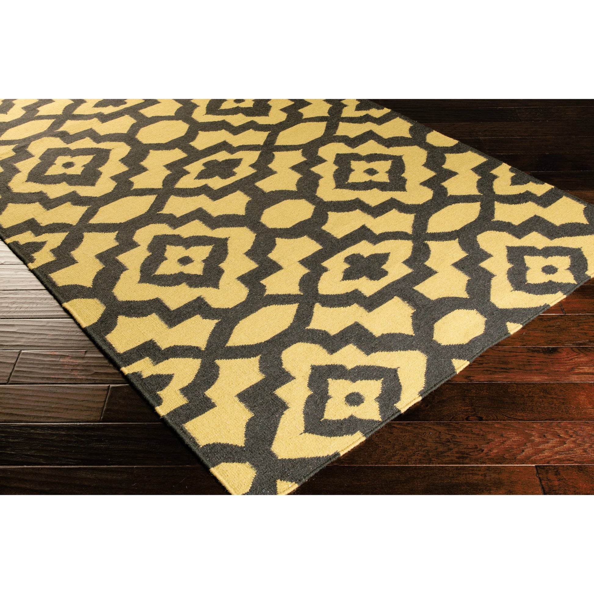 Market Place Rug - 302 by Surya. Made from 100% wool in a unique style.