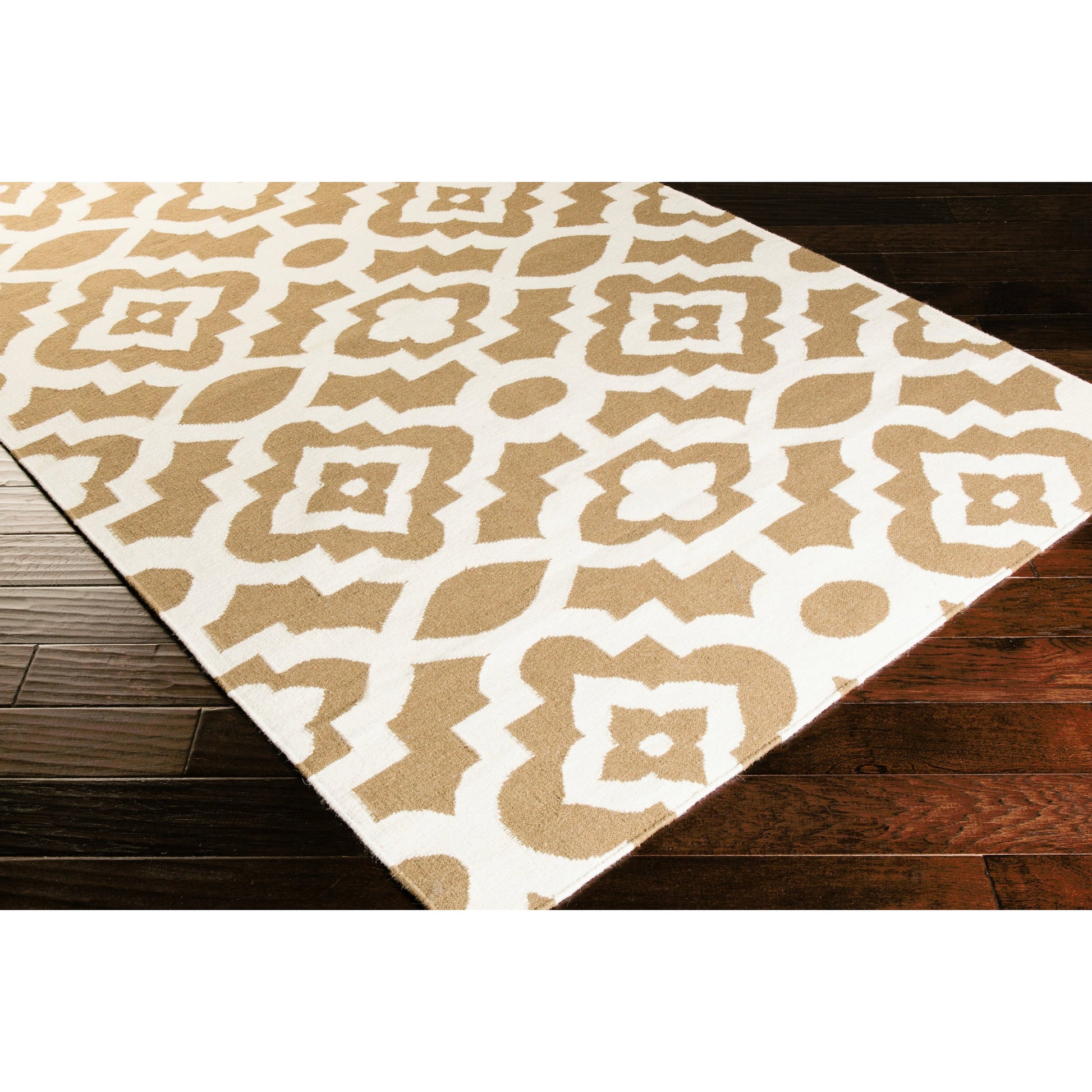 Market Place Rug - 302 by Surya. Made from 100% wool in a unique style.