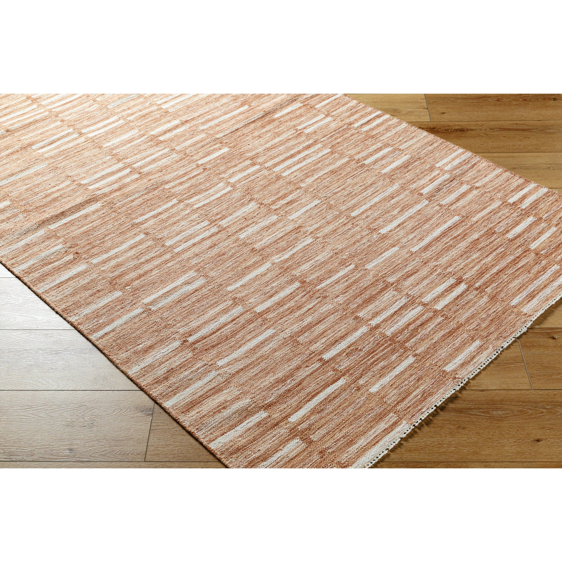 Marseille MLL-2300 Rug by Surya. Made from wool in a unique style.