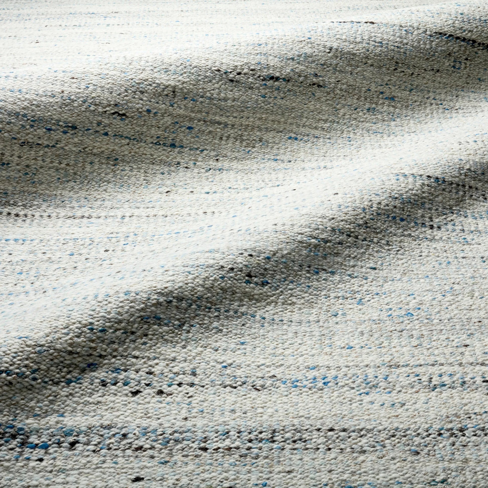Melera MLR03 Rug by Jaipur Living in gray, ivory, white. Made from 80% wool 20% jute in a unique style.