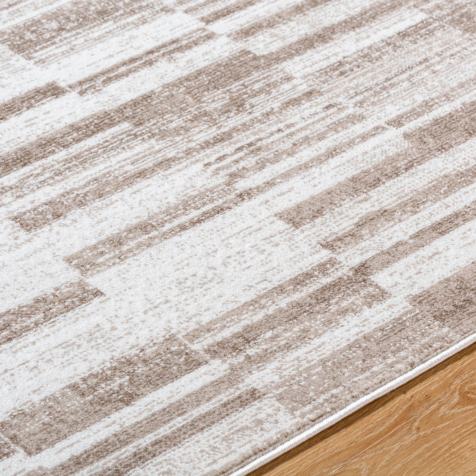 Monte Carlo Rug - 535990 by Livabliss. Made from polypropylene in a unique style.