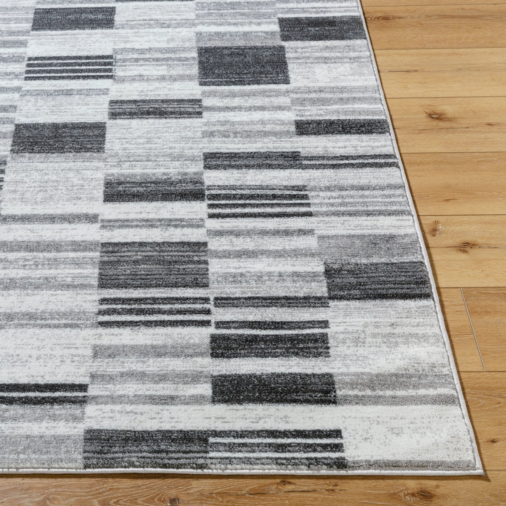 Monte Carlo Rug - 535990 by Livabliss. Made from polypropylene in a unique style.