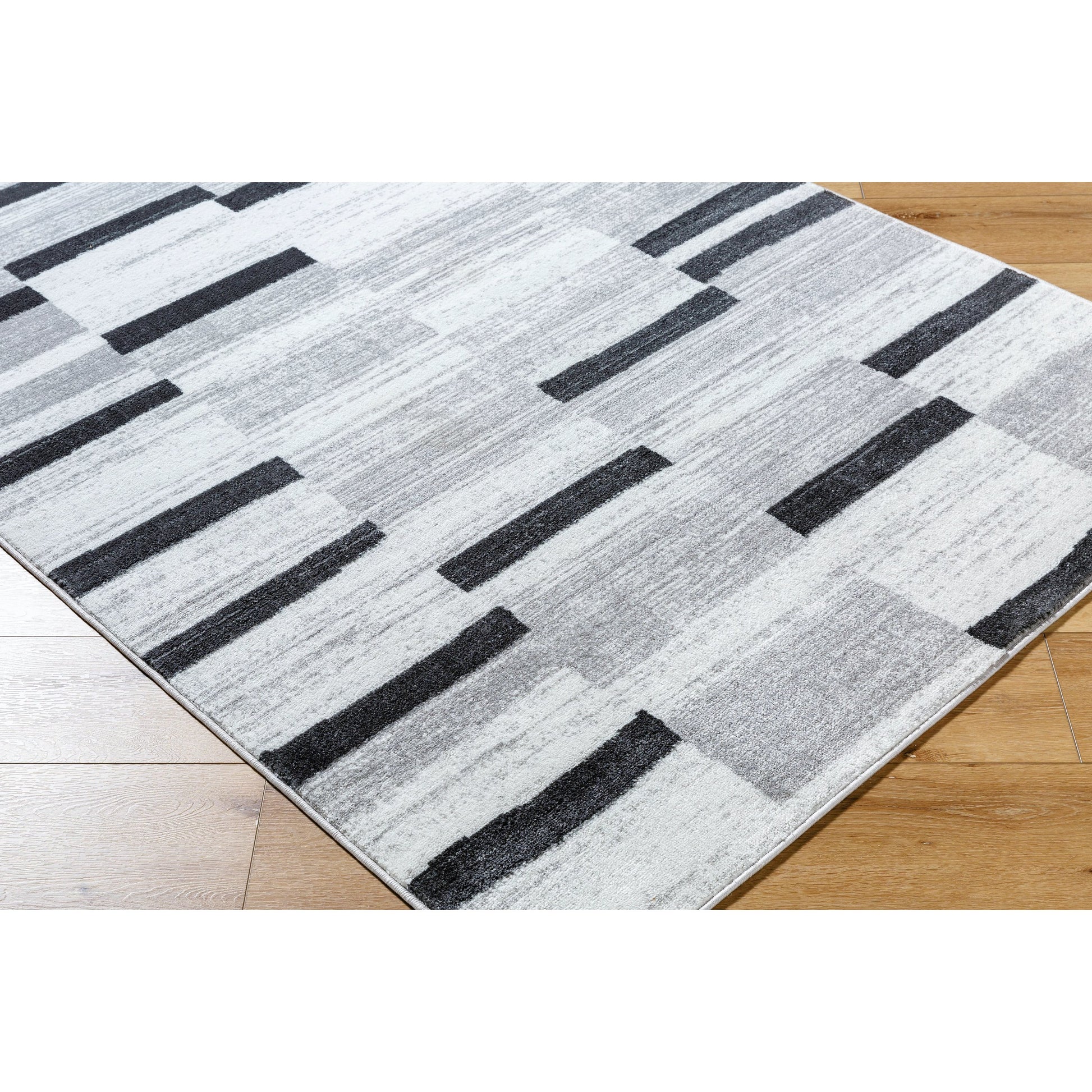 Monte Carlo Rug - 536014 by Livabliss. Made from polypropylene in a unique style.