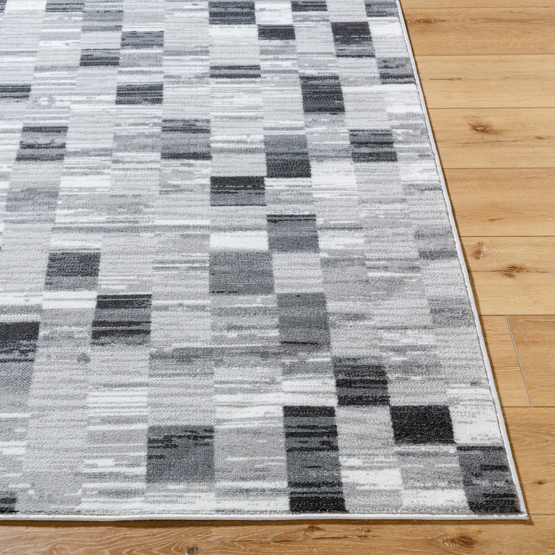 Monte Carlo Rug - 536008 by Livabliss. Made from polypropylene in a unique style.