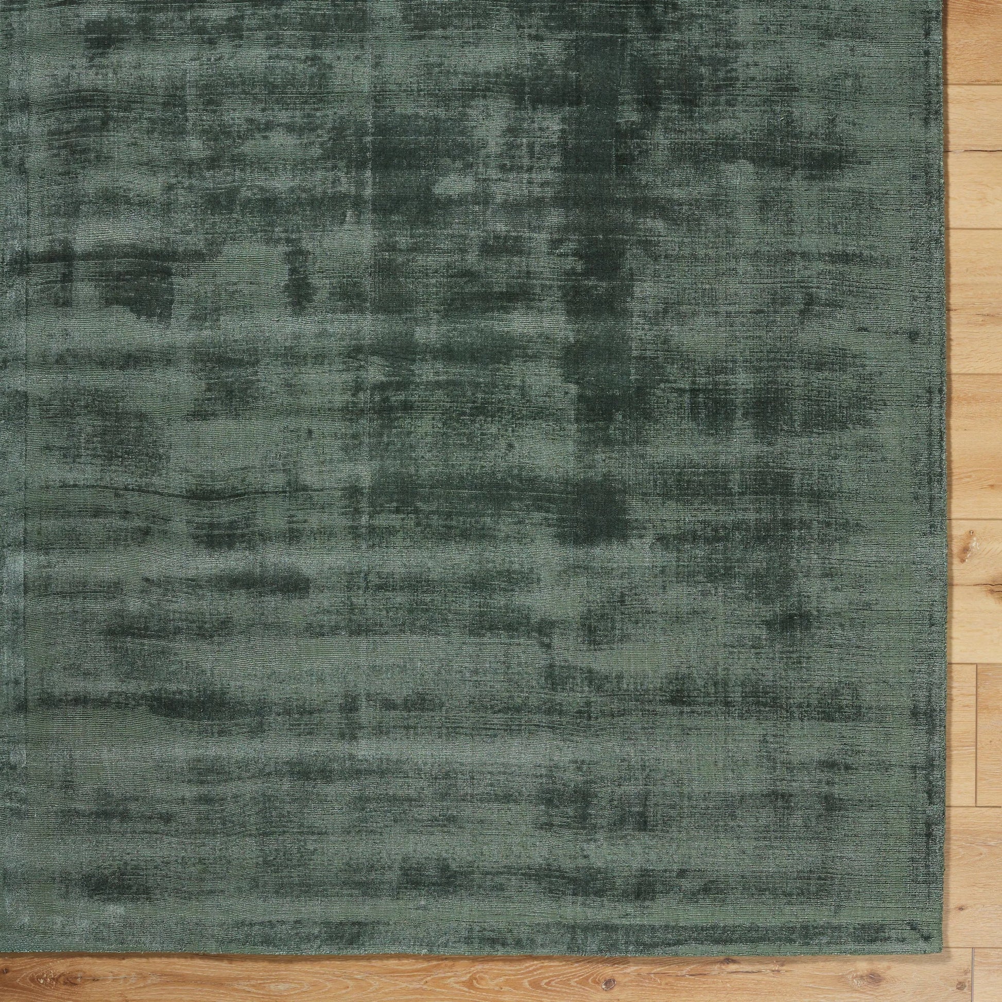 Moreno MNR-2300 Rug by Surya. Made from viscose in a unique style.
