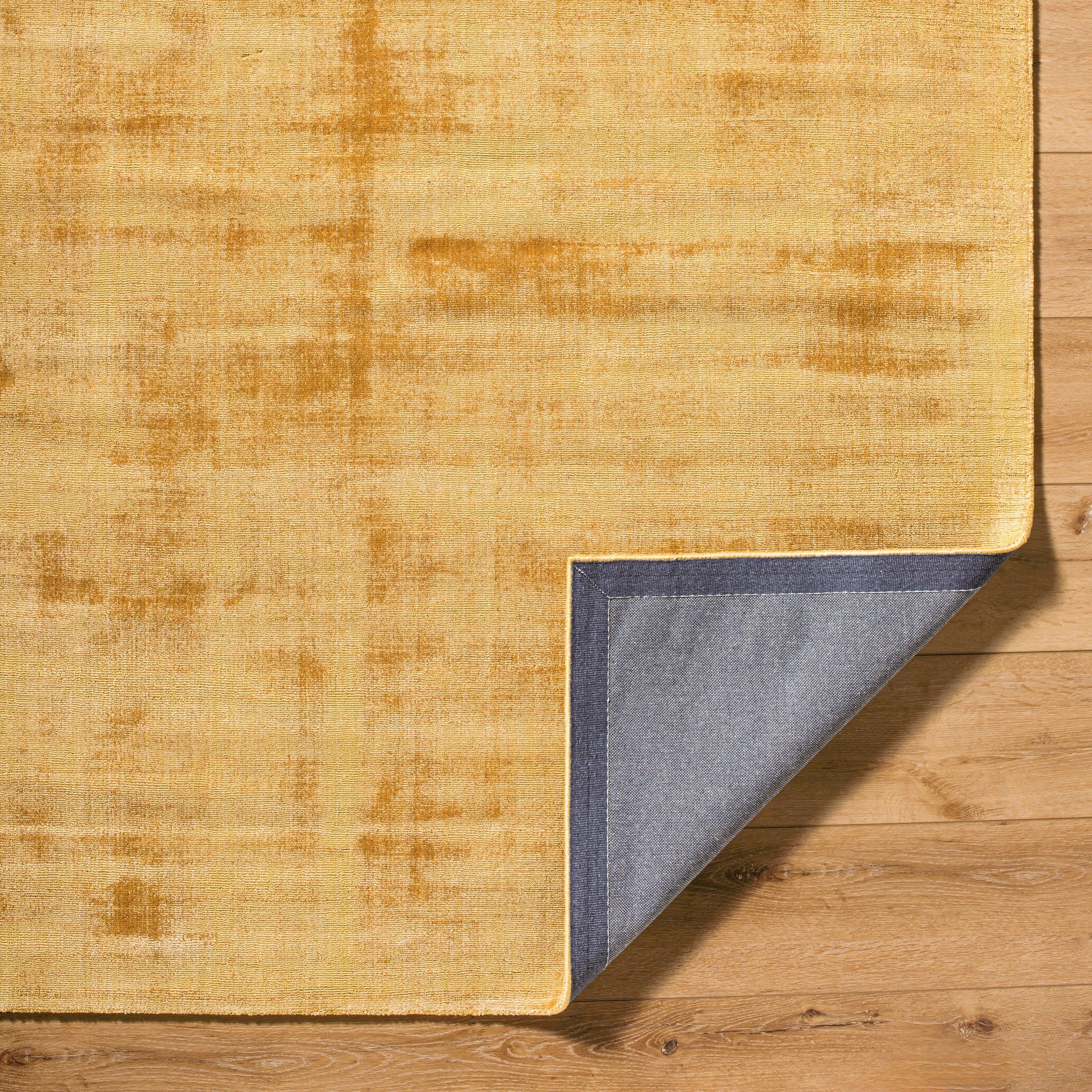 Moreno MNR-2300 Rug by Surya. Made from viscose in a unique style.