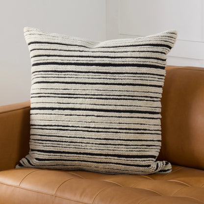Montane MNT02 Pillow by Jaipur Living in black, cream. Made from 100% wool in a cottage & farmhouse style.
