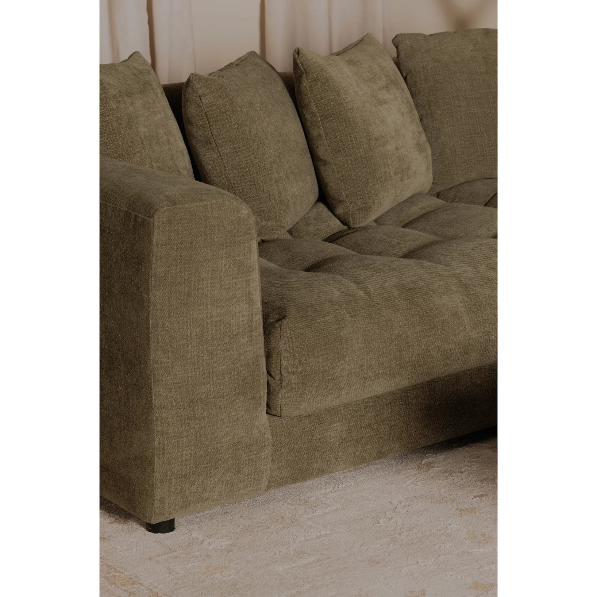 Davie Sofa by Moe's Home Collection. Made from 100% polyester, foam core with 70% feather, 30% fibre fill, solid wood, plywood frame, plastic leg in a eclectic & global style.