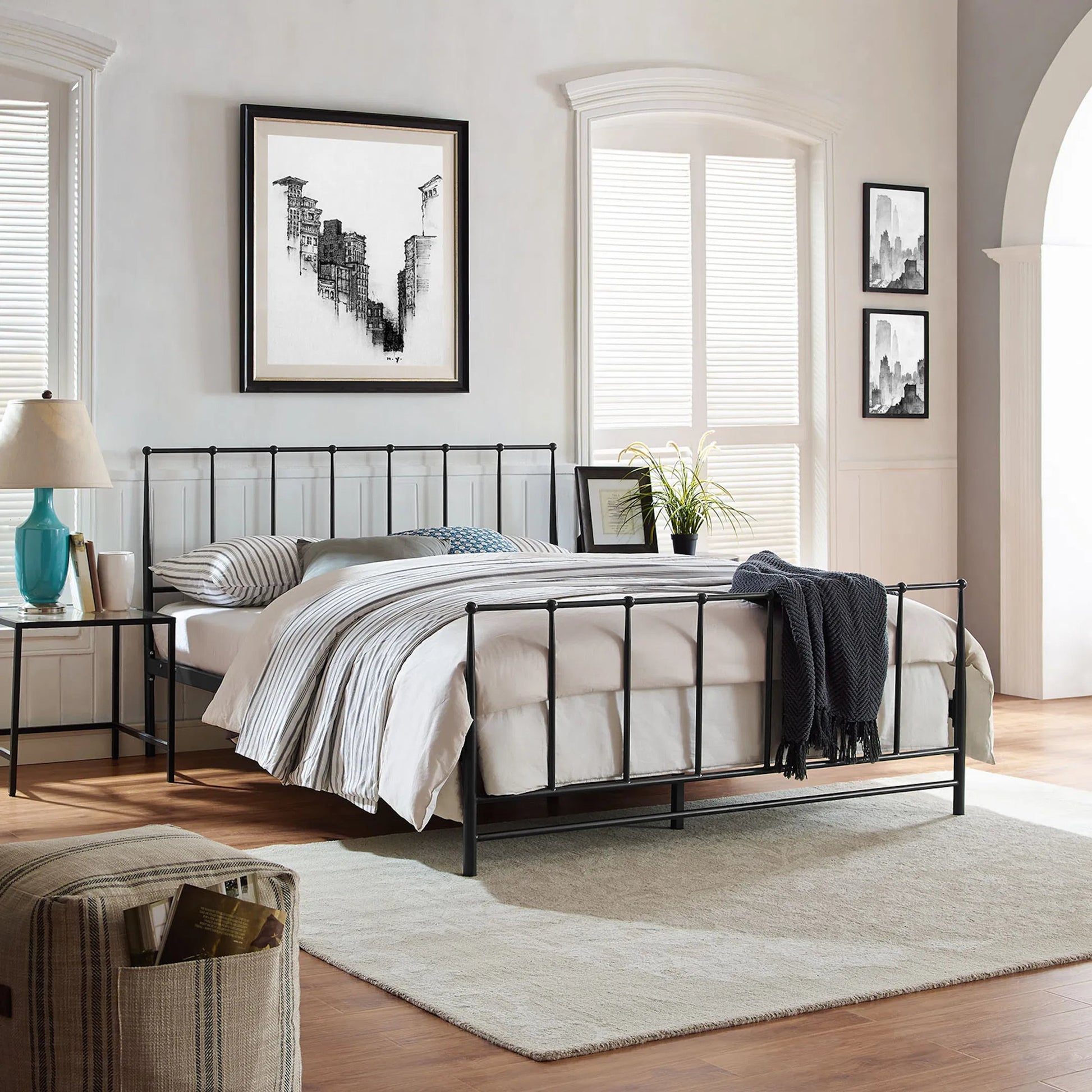 Peyton Bed by Evans & Londeen. Made from unique in a cottage & farmhouse style.