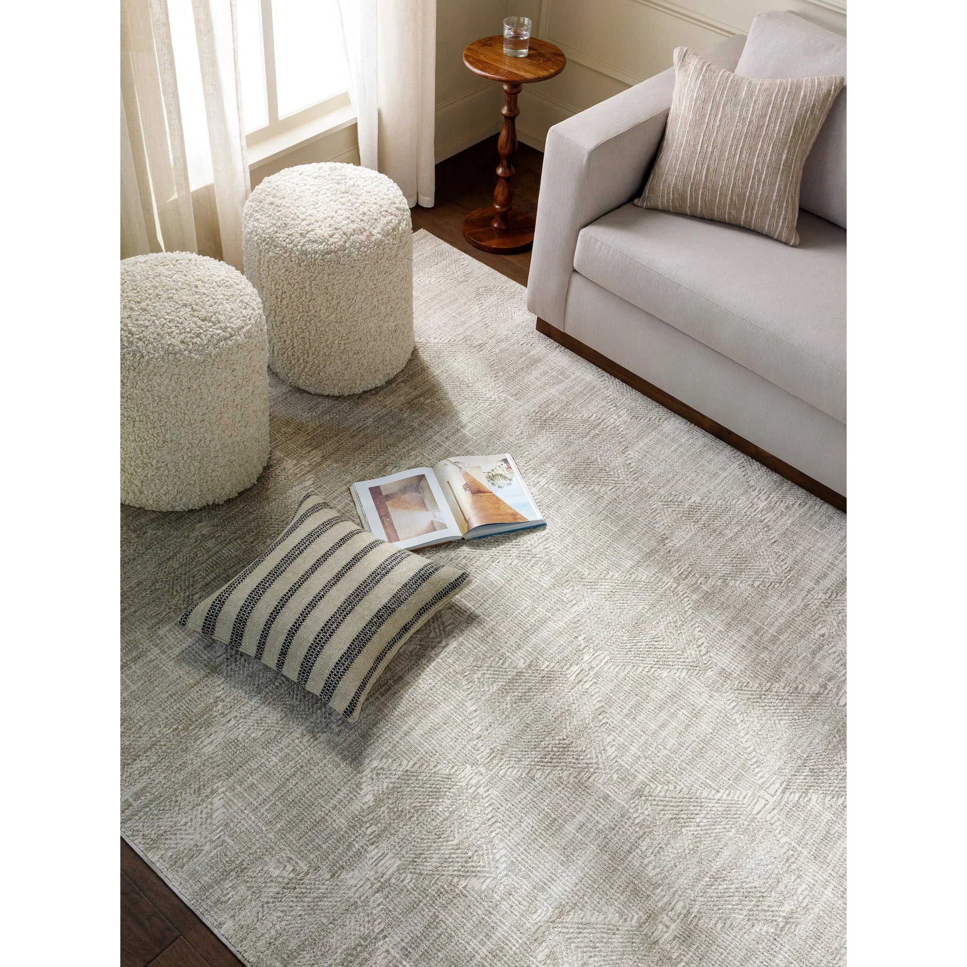 Masterpiece Rug - 486347 by Livabliss. Made from face: 100% polyester, warp: 100% cotton in a unique style.