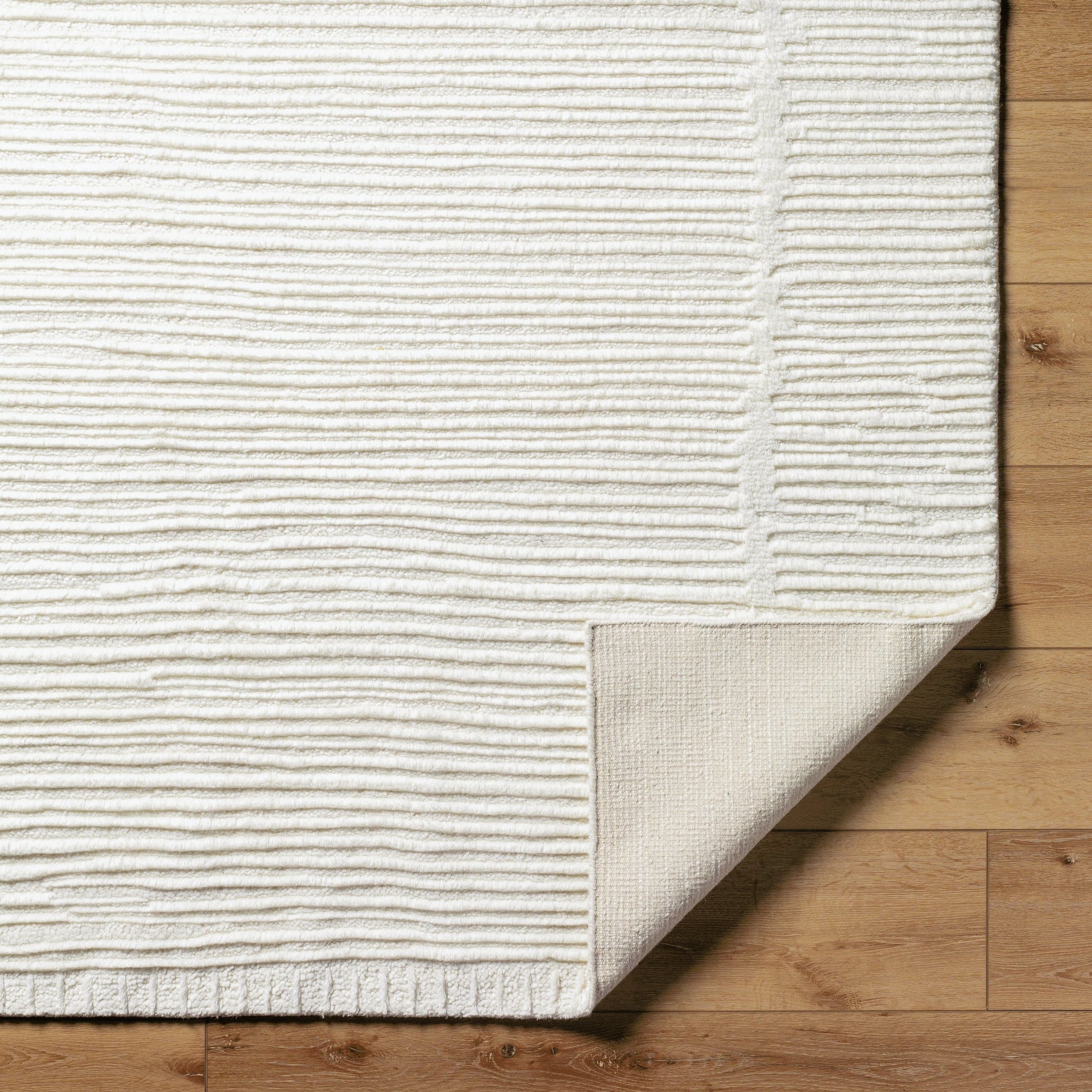 Manpura Rug - 485160 by Surya in ivory, pearl, snow. Made from face: 100% wool, warp: 100% cotton in a unique style.